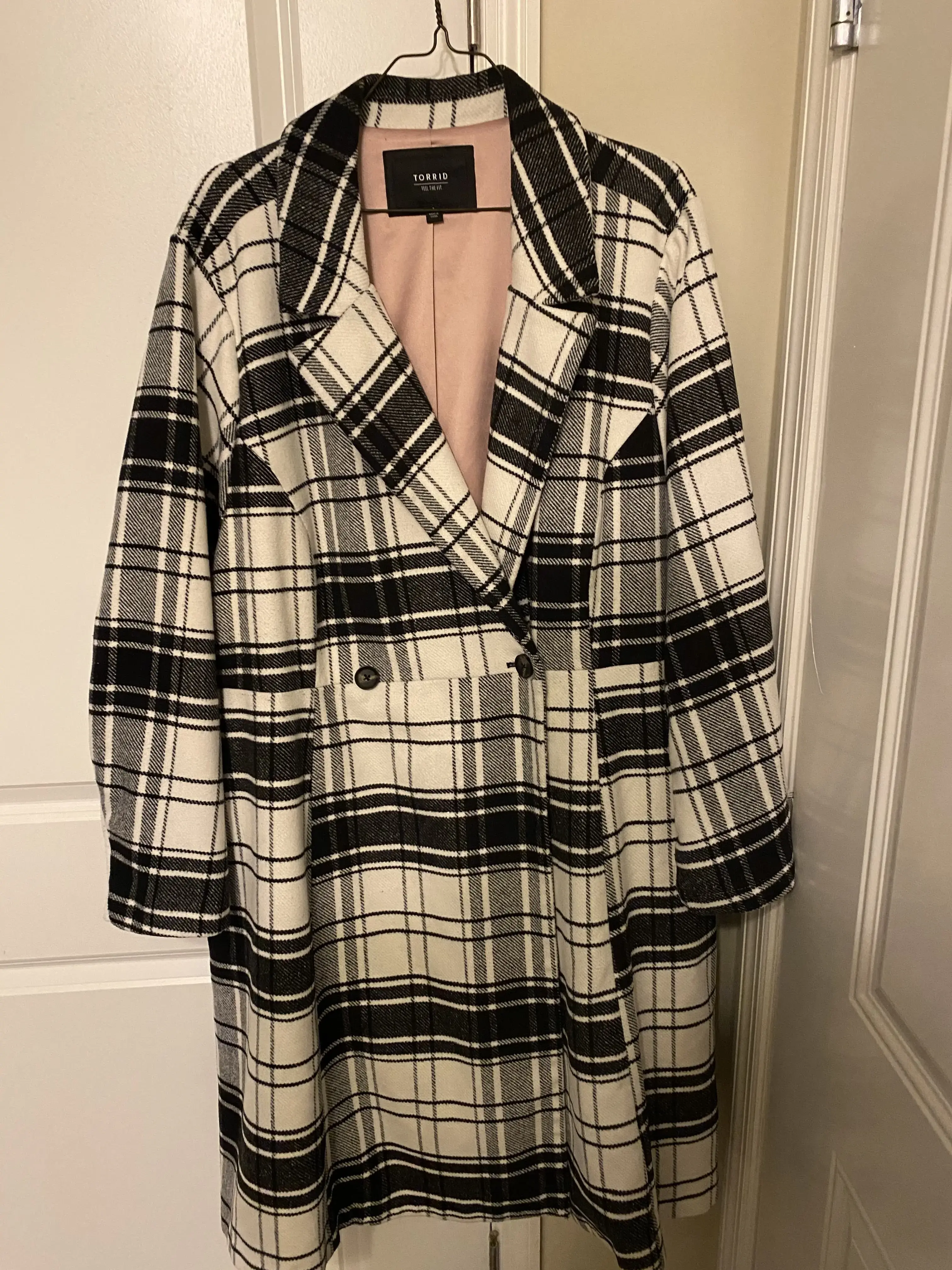 Don's Claytons DCI Fine DryCleaning - Image 5