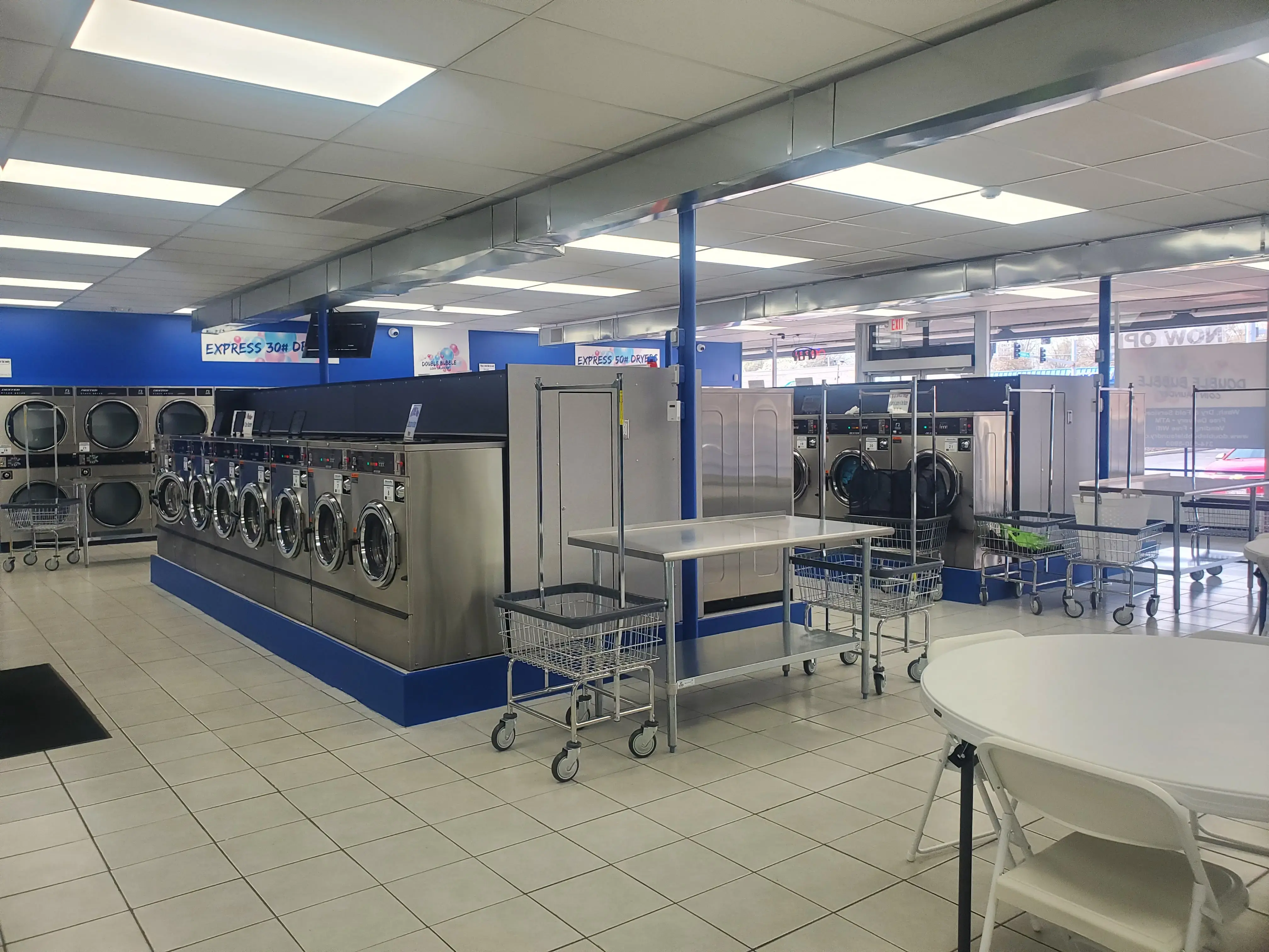Double Bubble Coin Laundry thumbnail 16