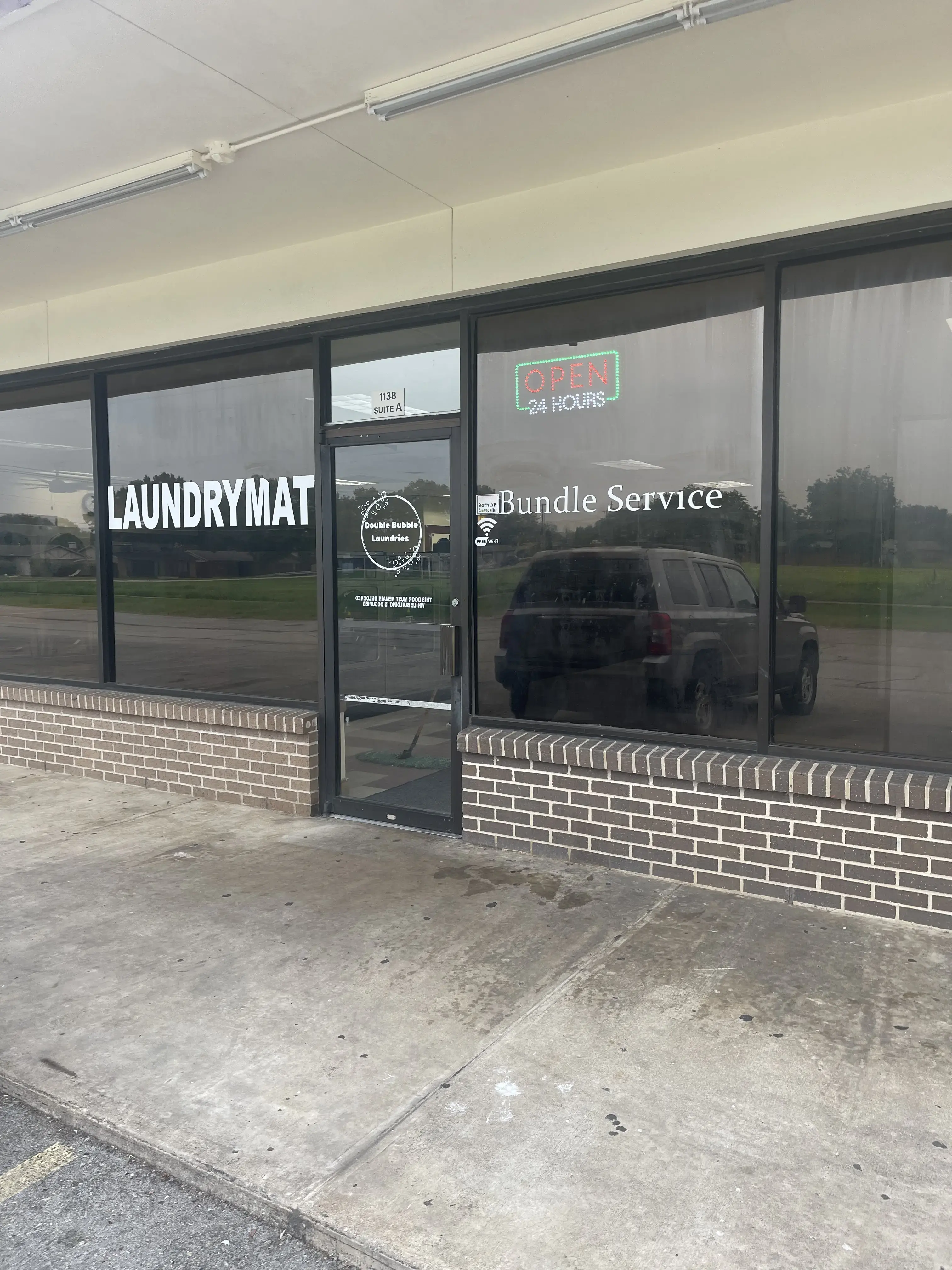 Double Bubble Laundries thumbnail 15