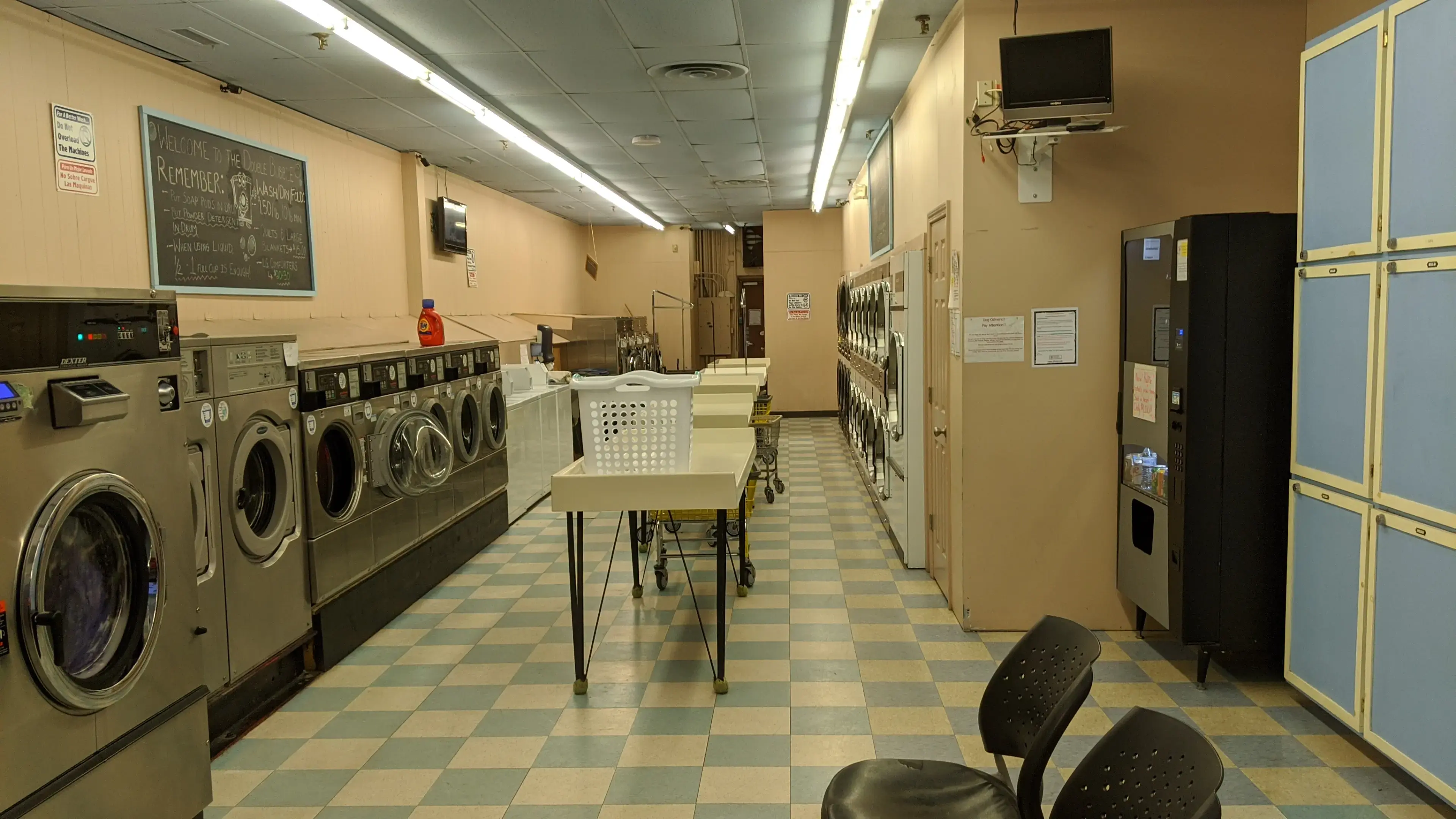 Double Bubble Laundromat - Image 2