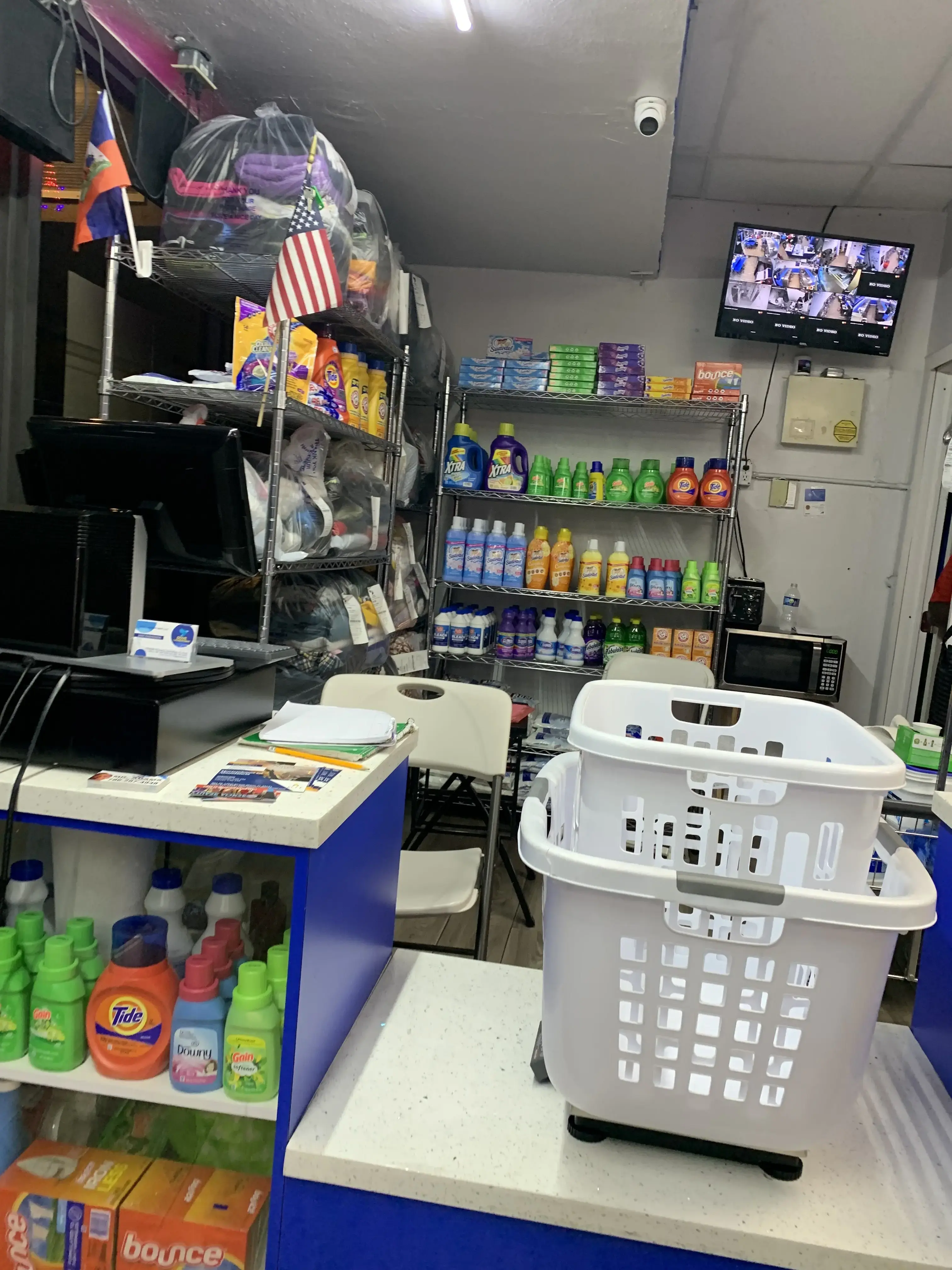 Dove Laundromat thumbnail 11