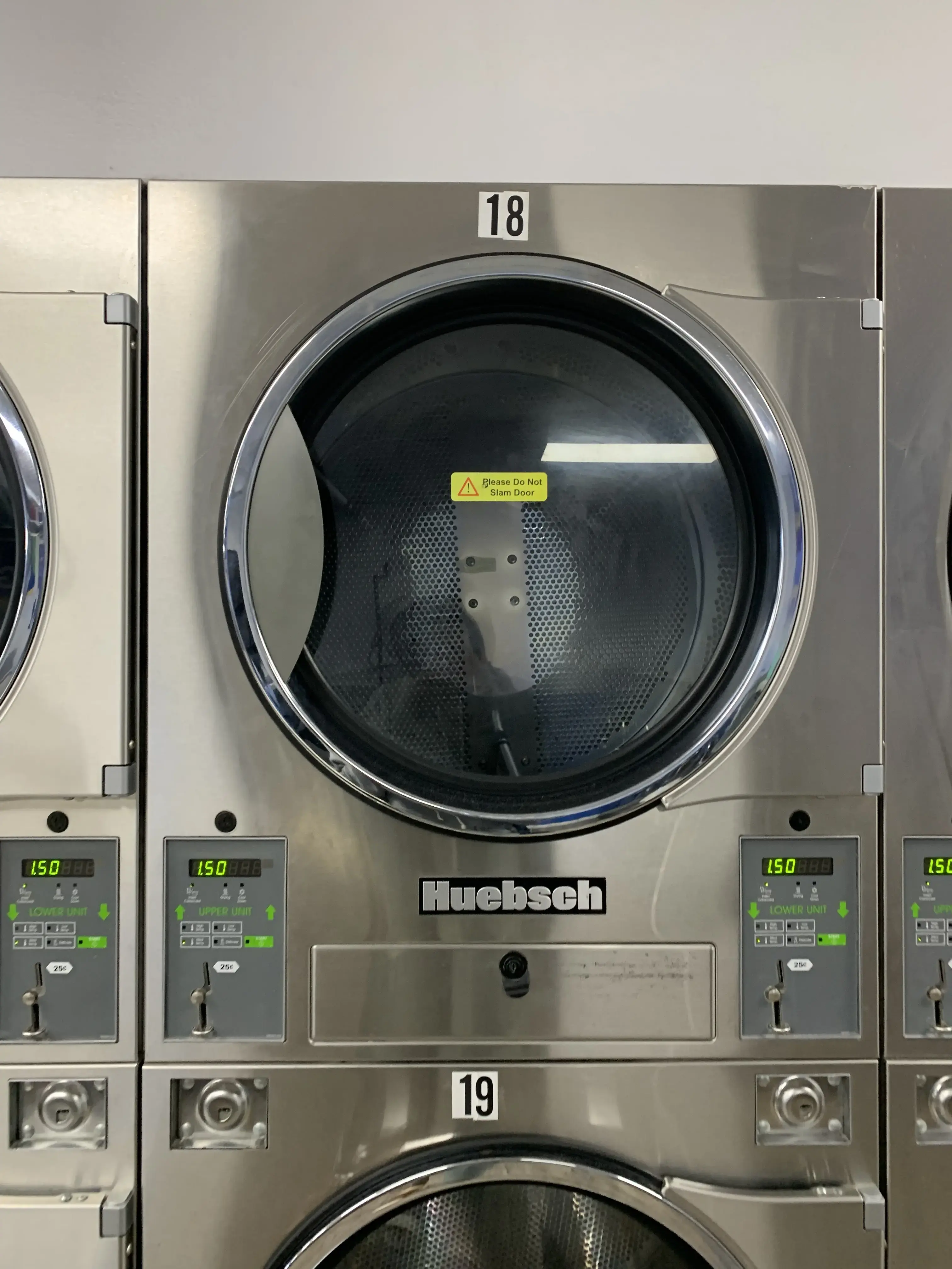 Dove Laundromat - Image 4