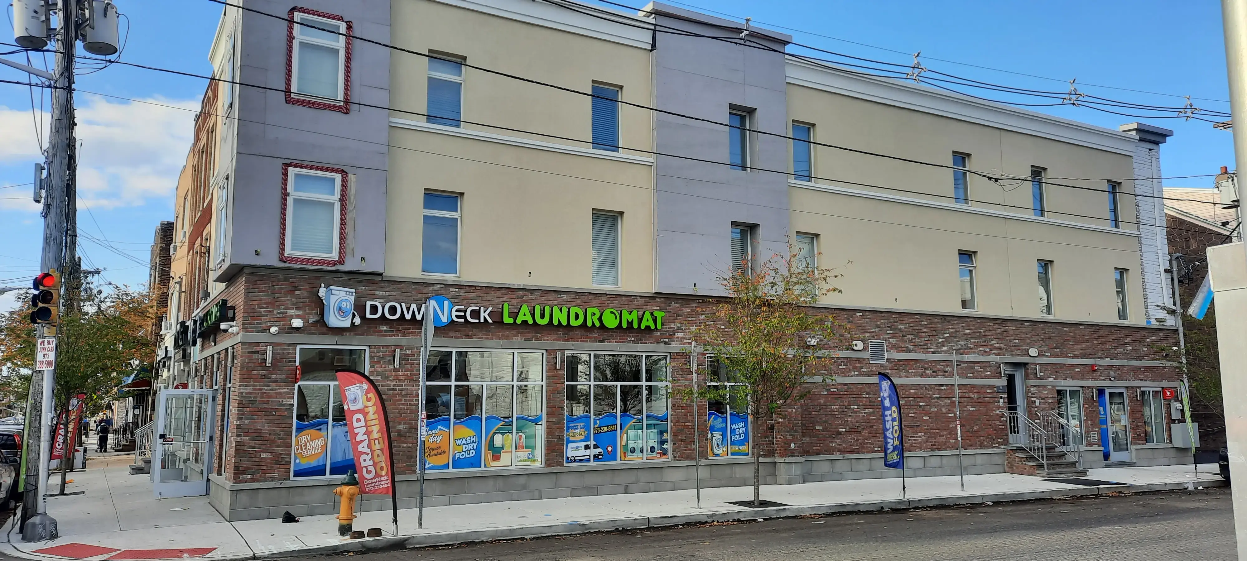 Downeck Laundromat - Image 4