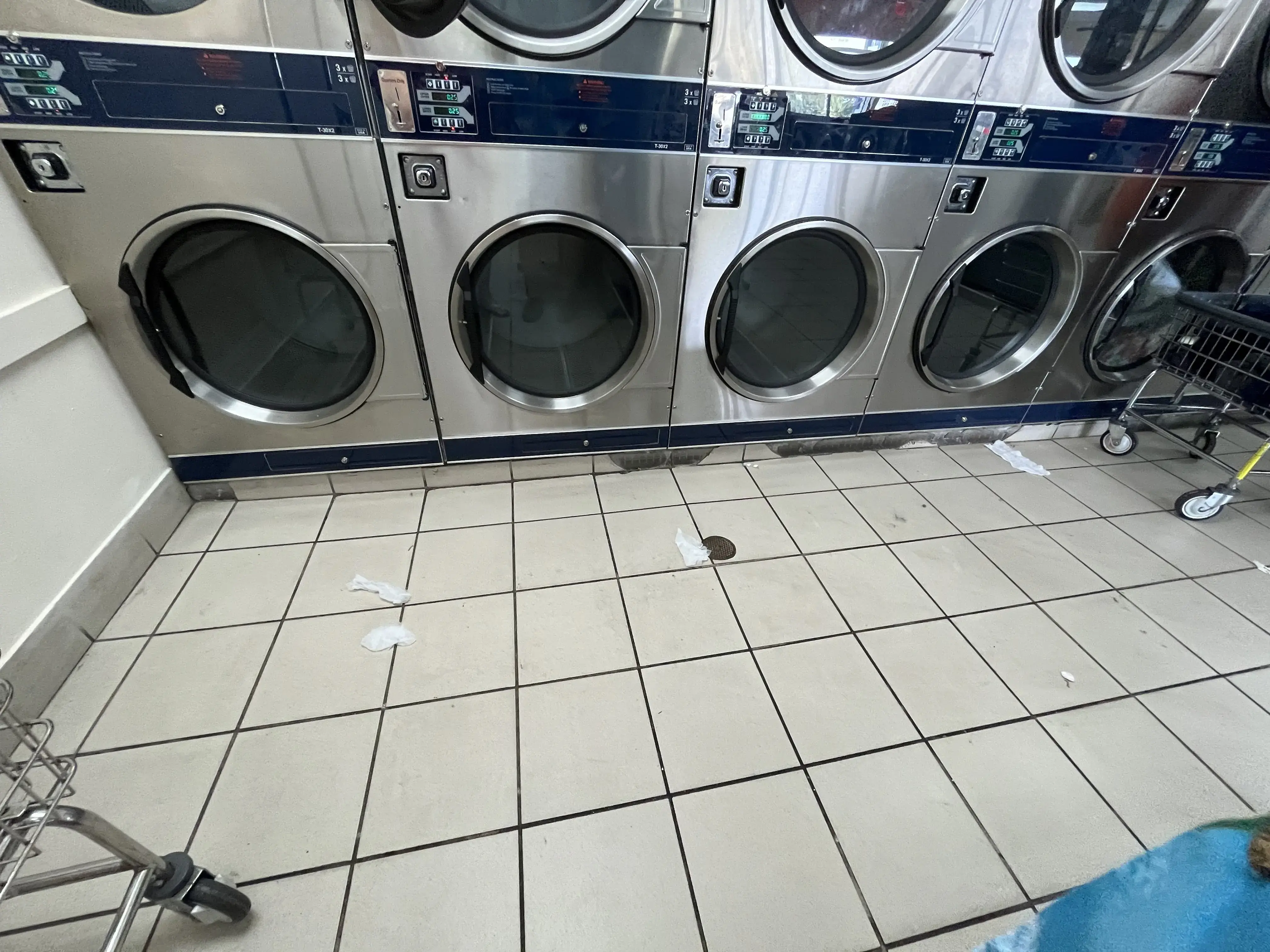 Downtown Cleaners and Coin Laundry location