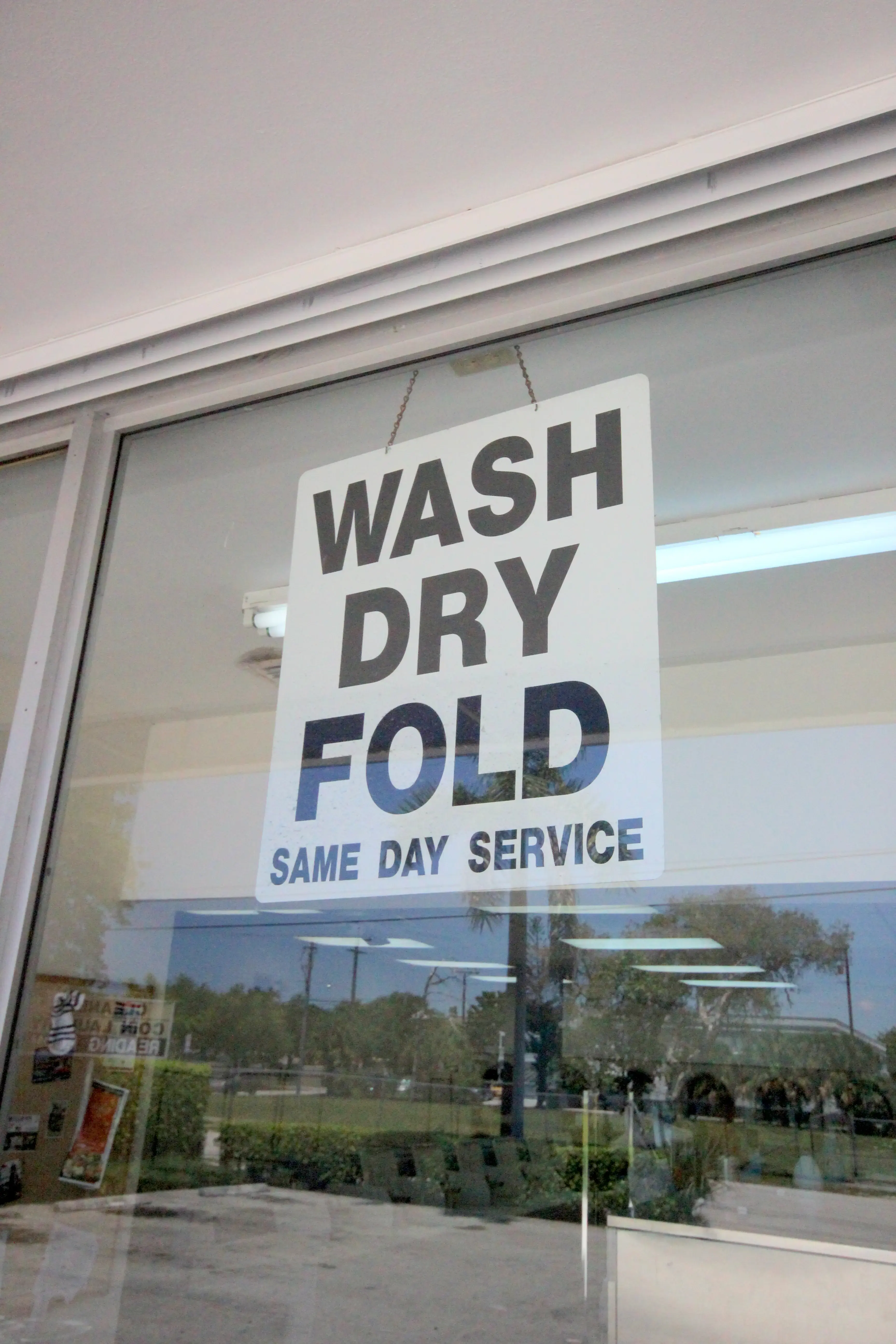 Downtown Cleaners and Coin Laundry thumbnail 8