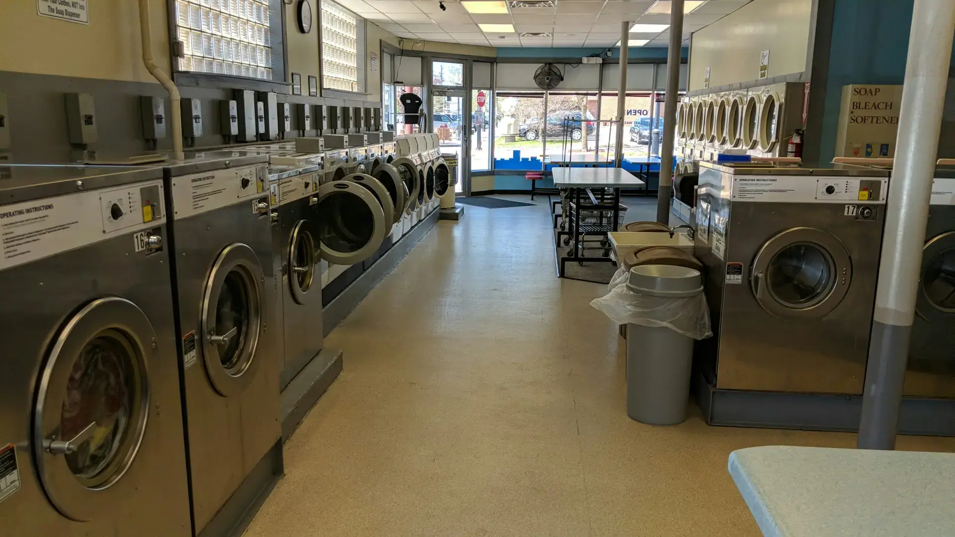 Downtown Laundry - Image 16