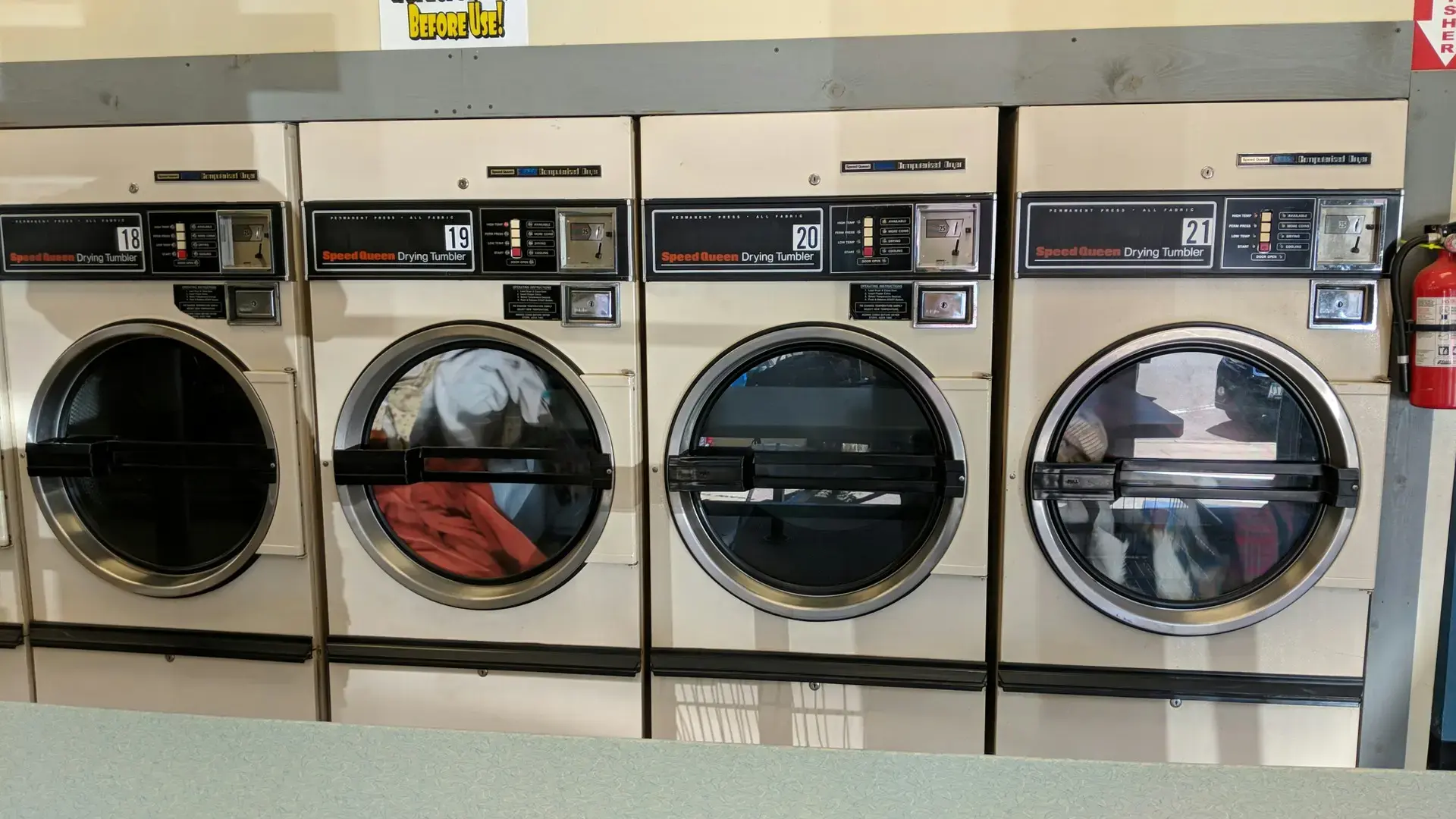 Downtown Laundry - Image 8
