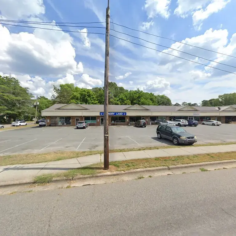 Downtown Laundry Service - Image 1