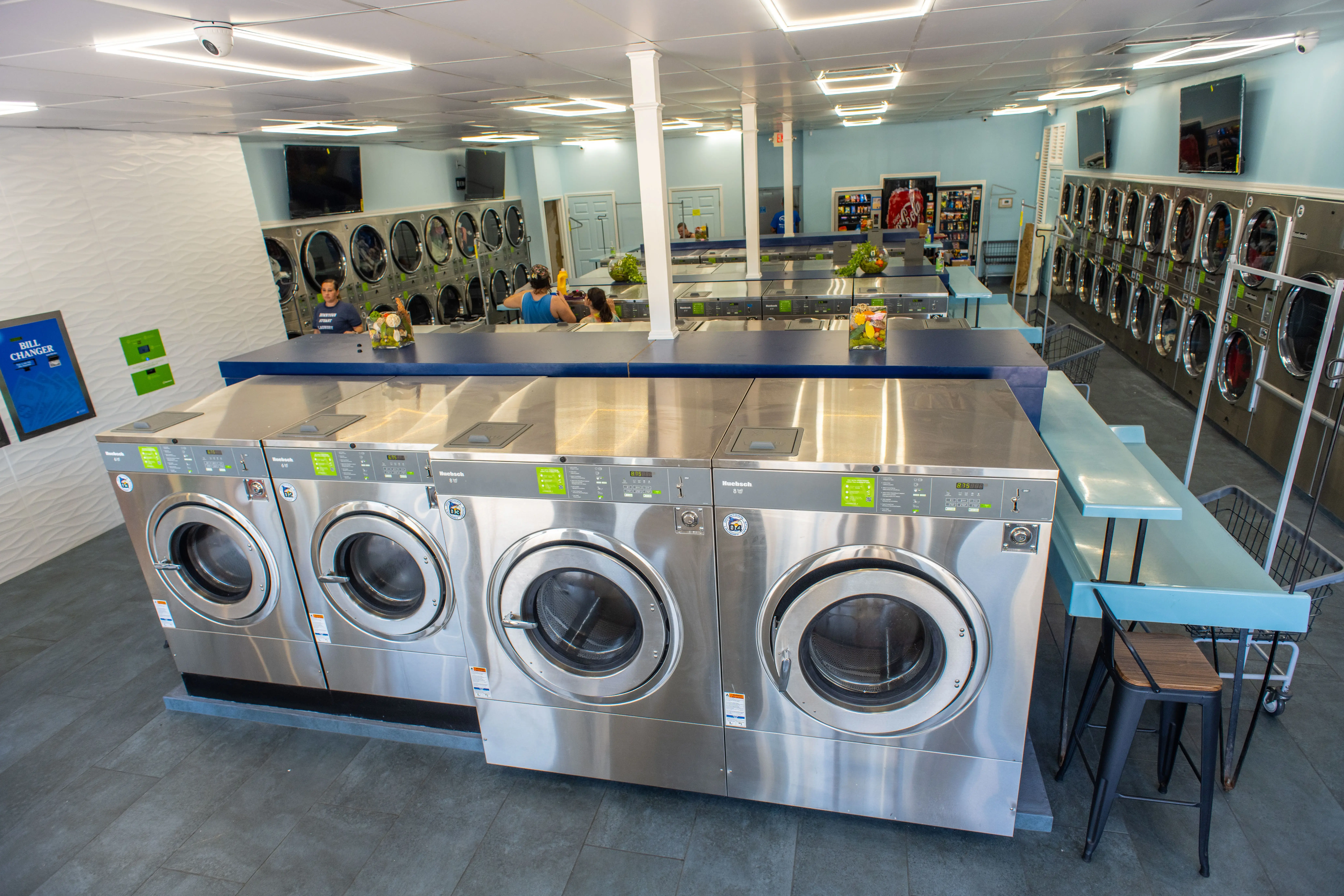 Downtown Stuart Laundry - Image 2