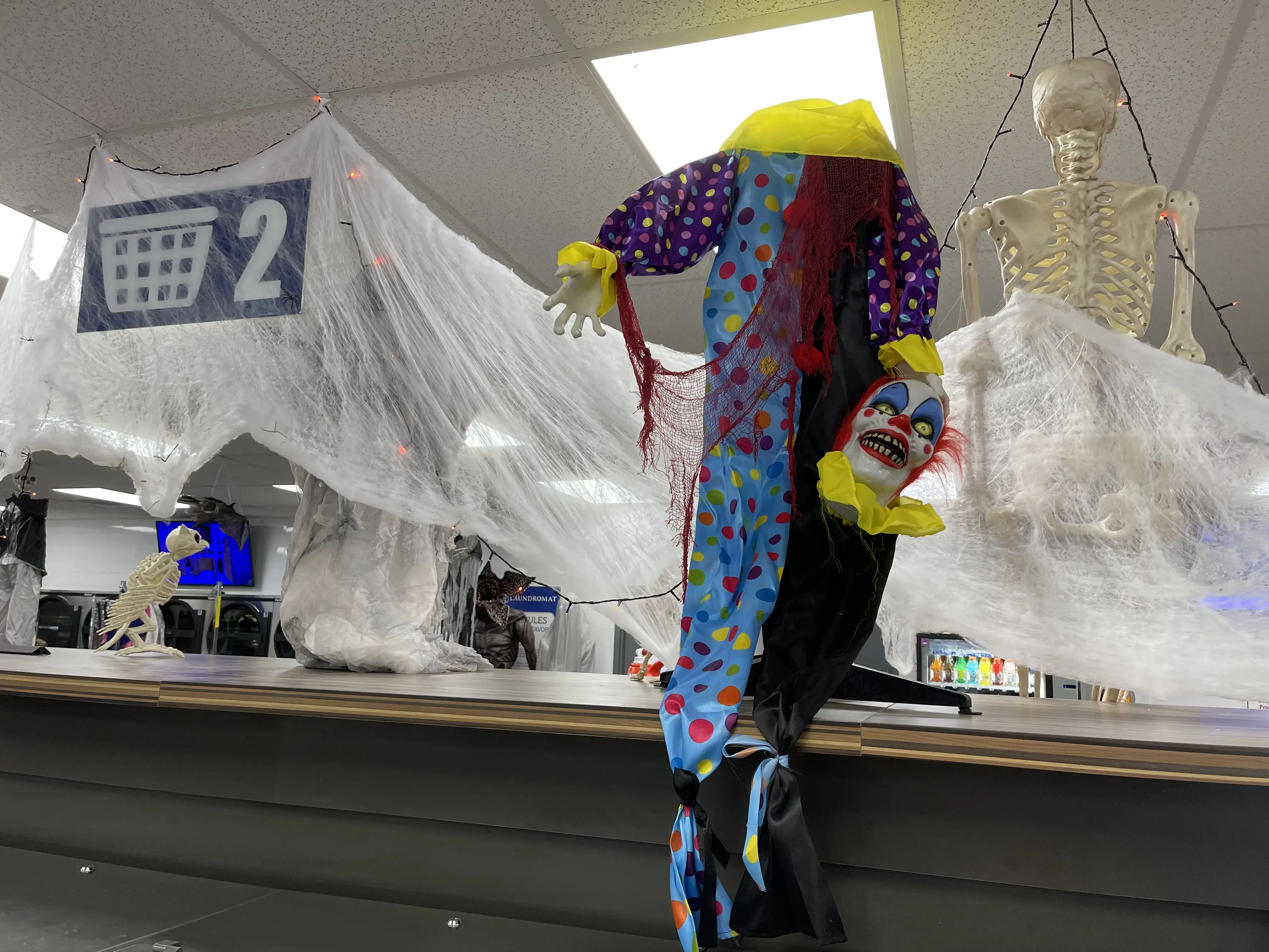 Dream Clean Laundromat thumbnail 19