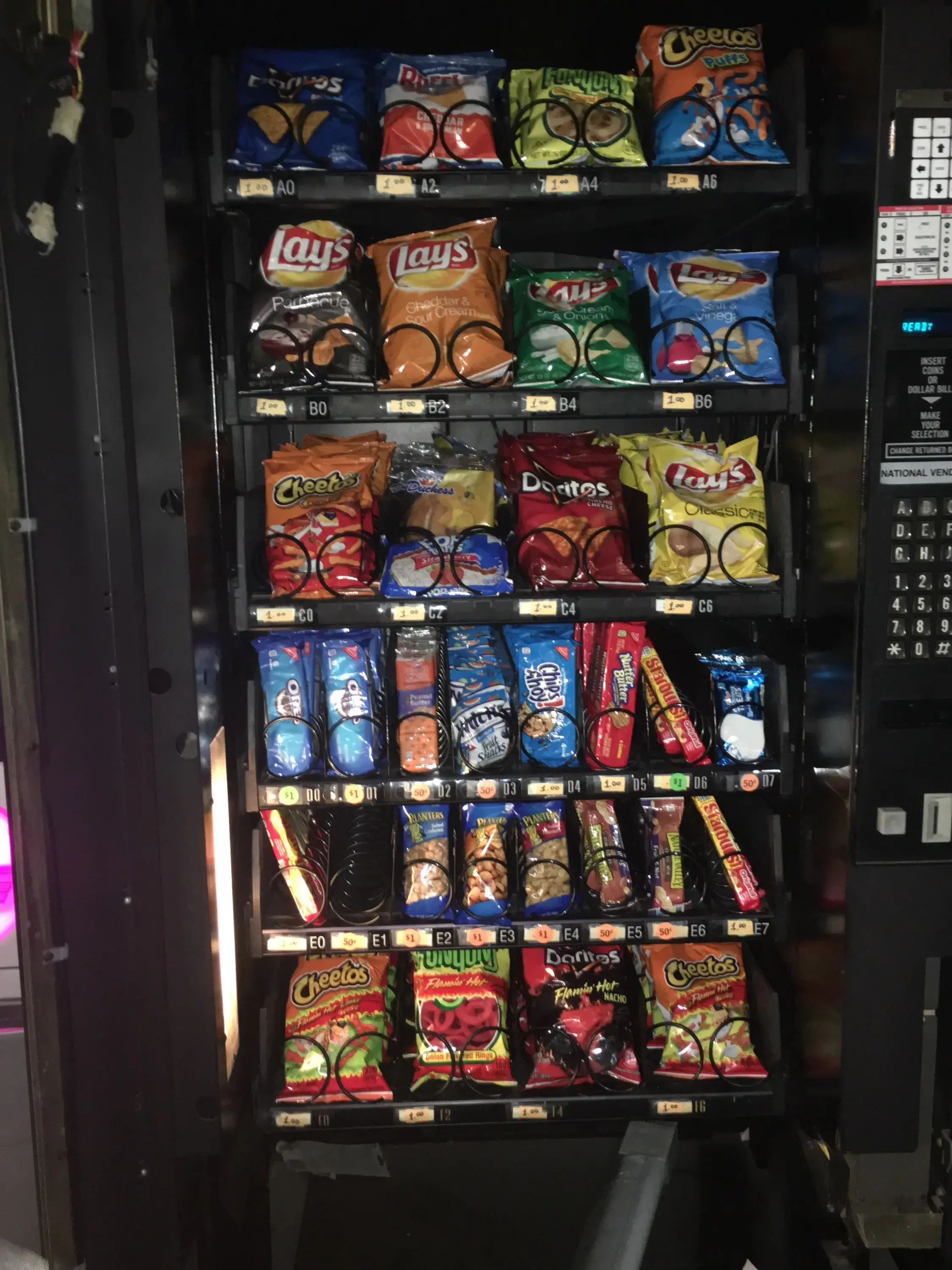 Drop - Wash & Fold Coin Laundry-Full Service Laundromat - Image 18