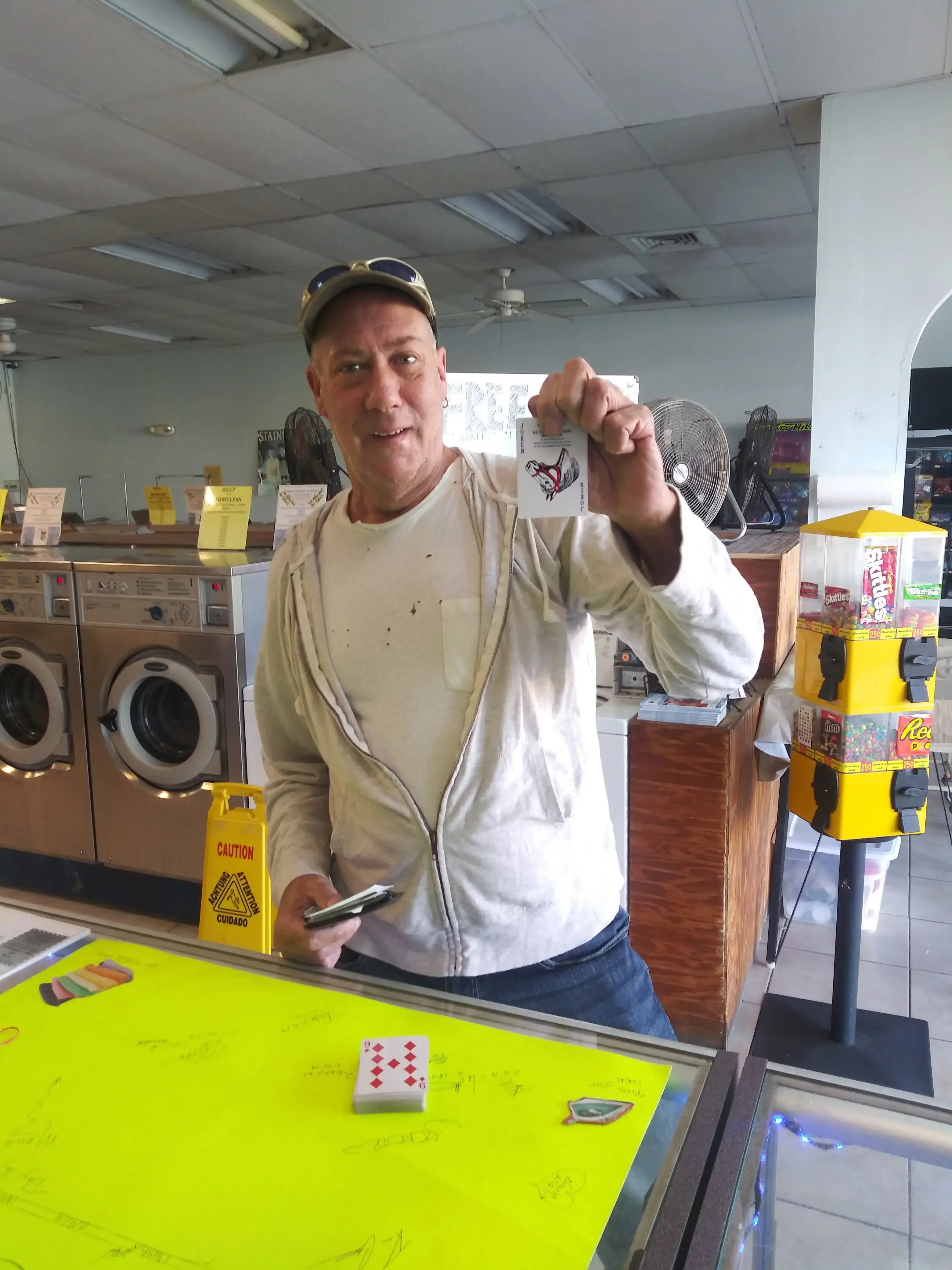 Drop - Wash & Fold Coin Laundry-Full Service Laundromat thumbnail 9