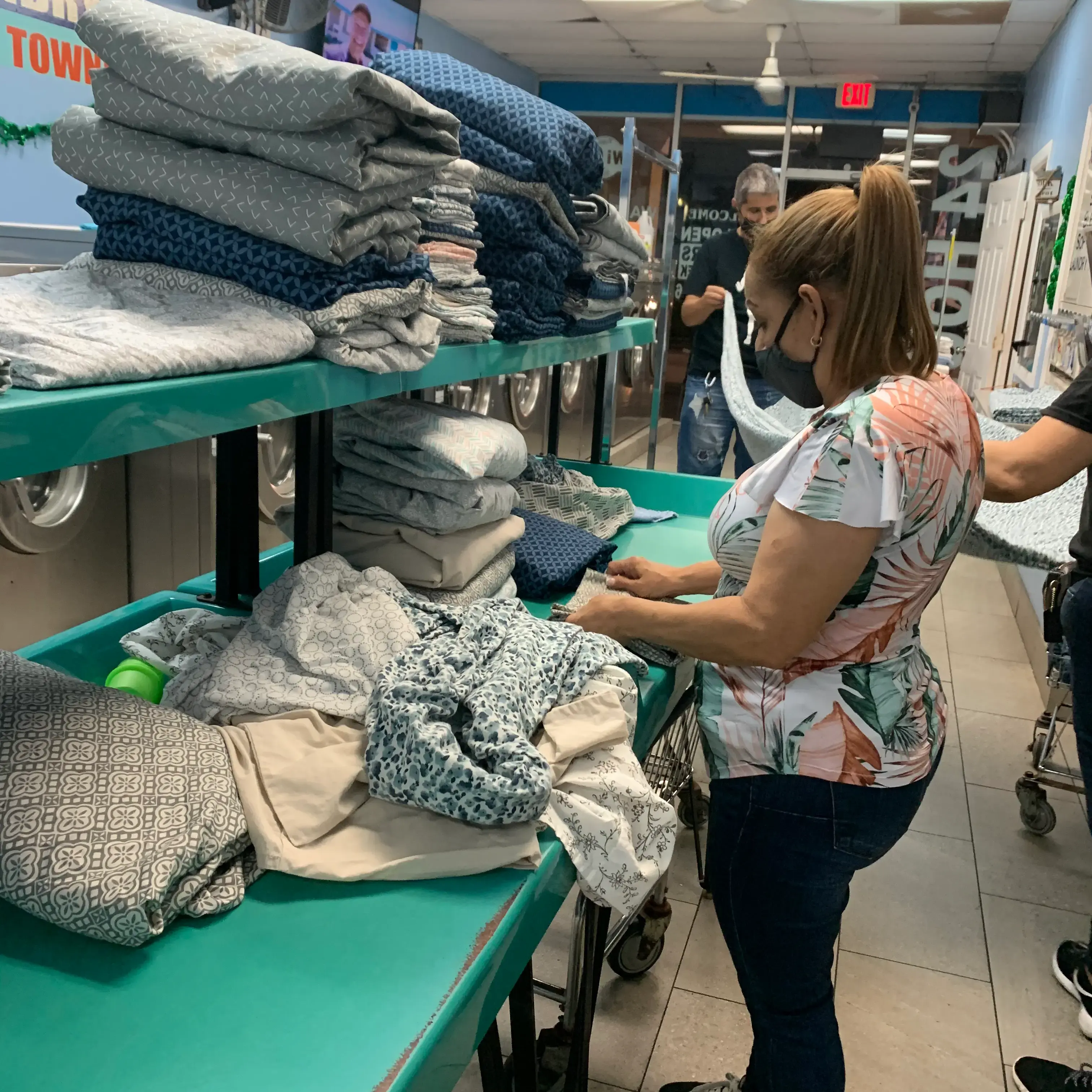 Drop Go Coin Laundry & Linen Services - Image 6