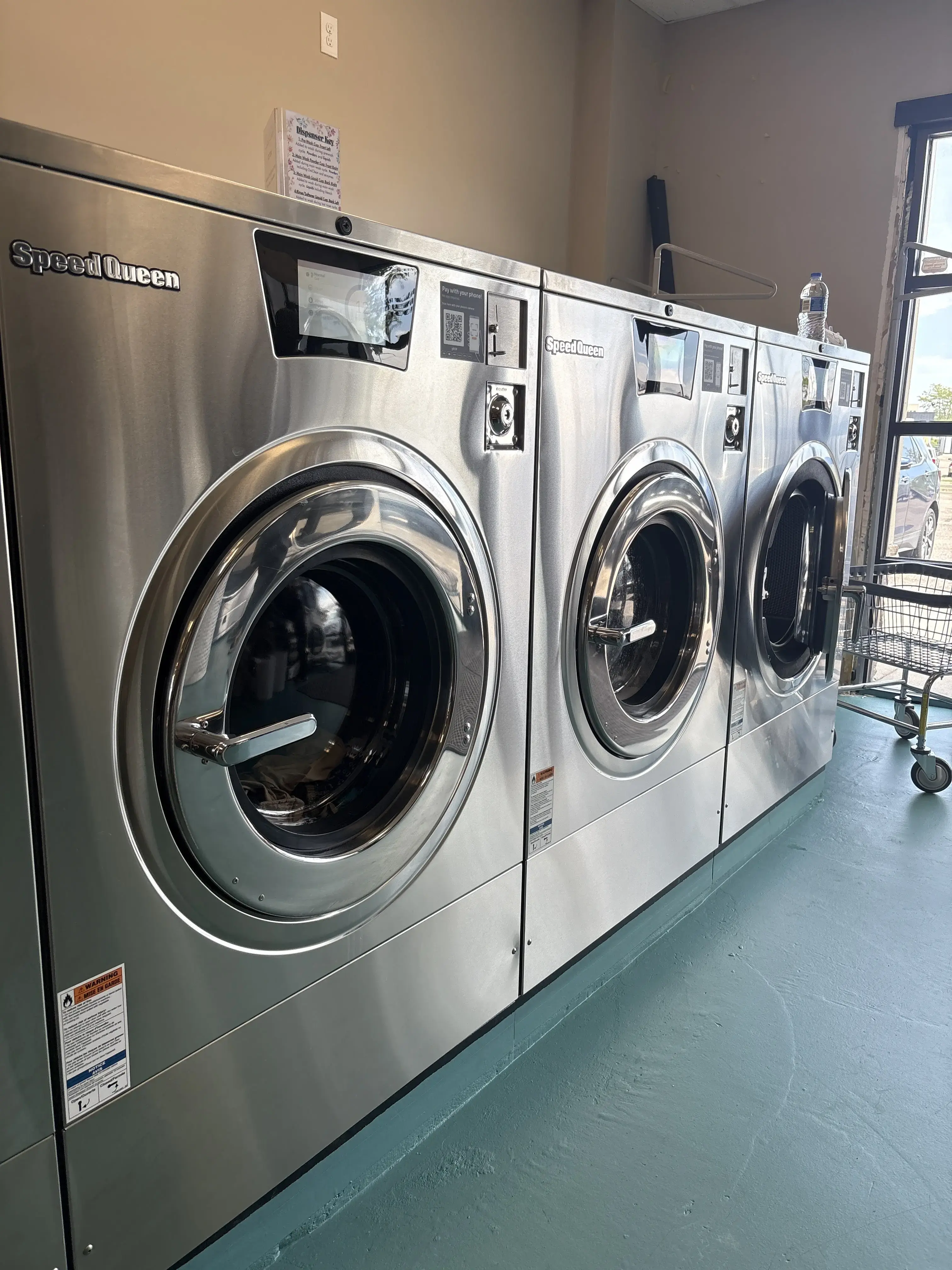 Drop N Dash Laundromat thumbnail 18