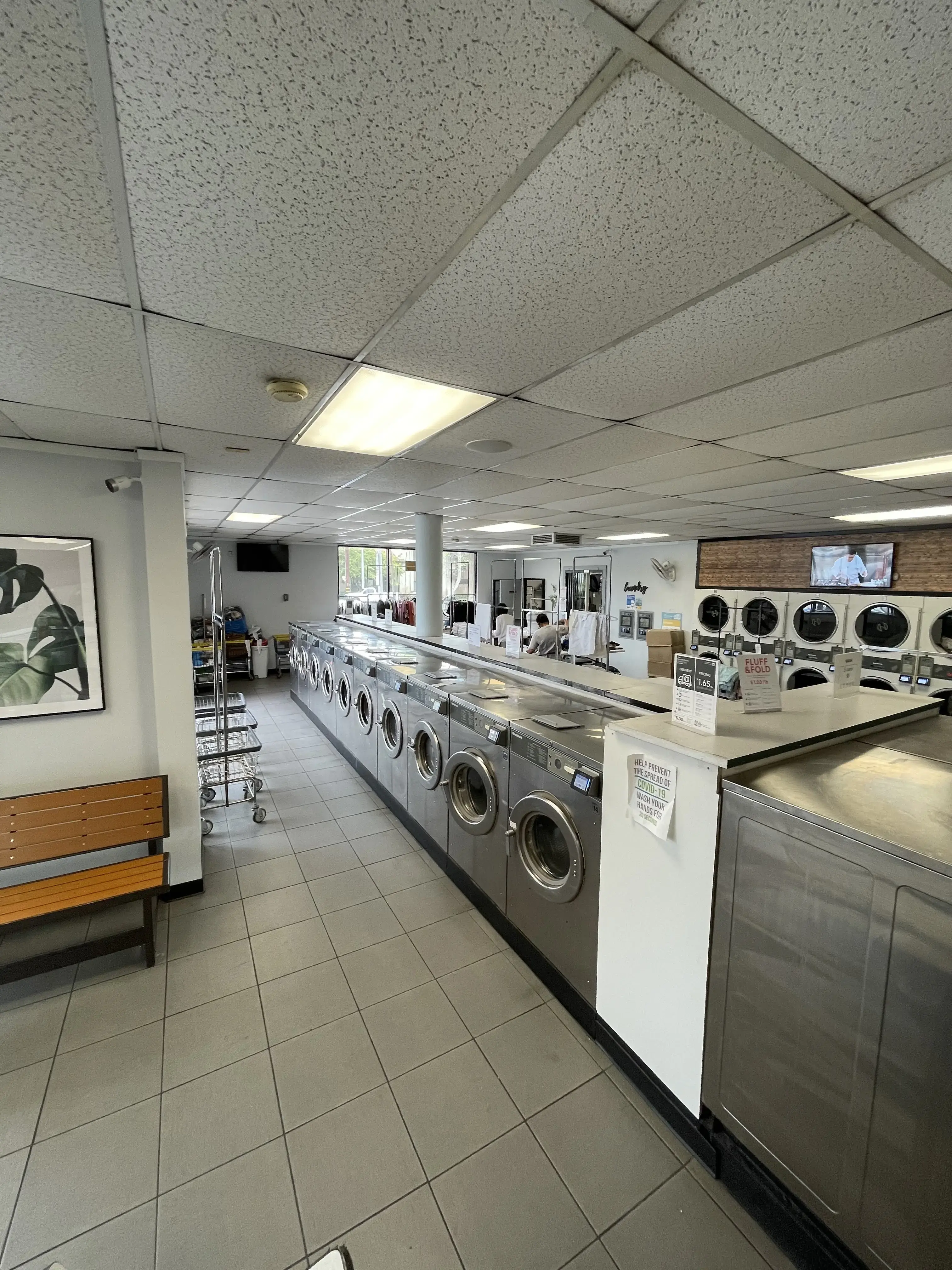 Drop n Go Laundromat thumbnail 20