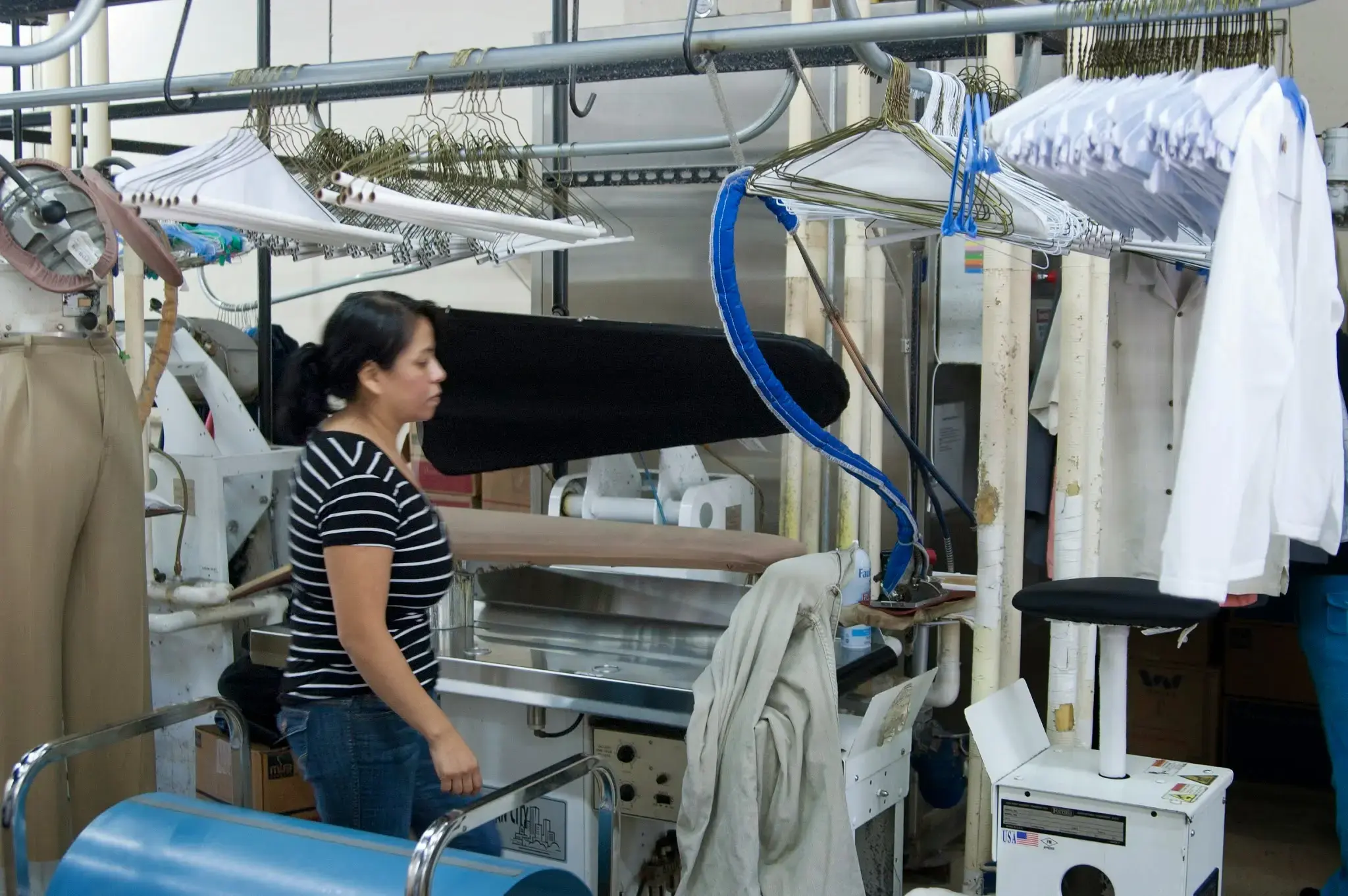 Dry Clean City - Image 6