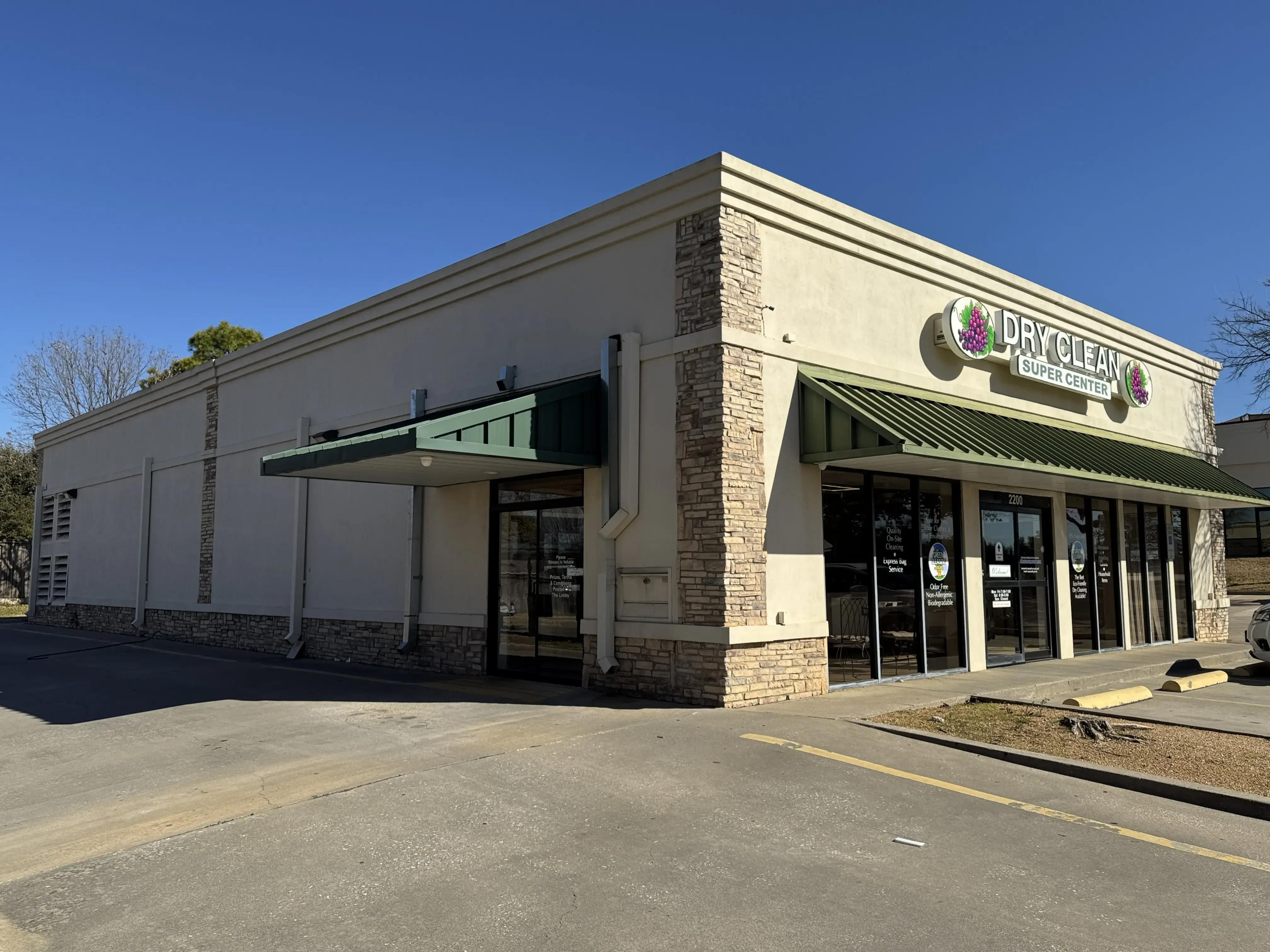 Dry Clean Super Center - Image 17