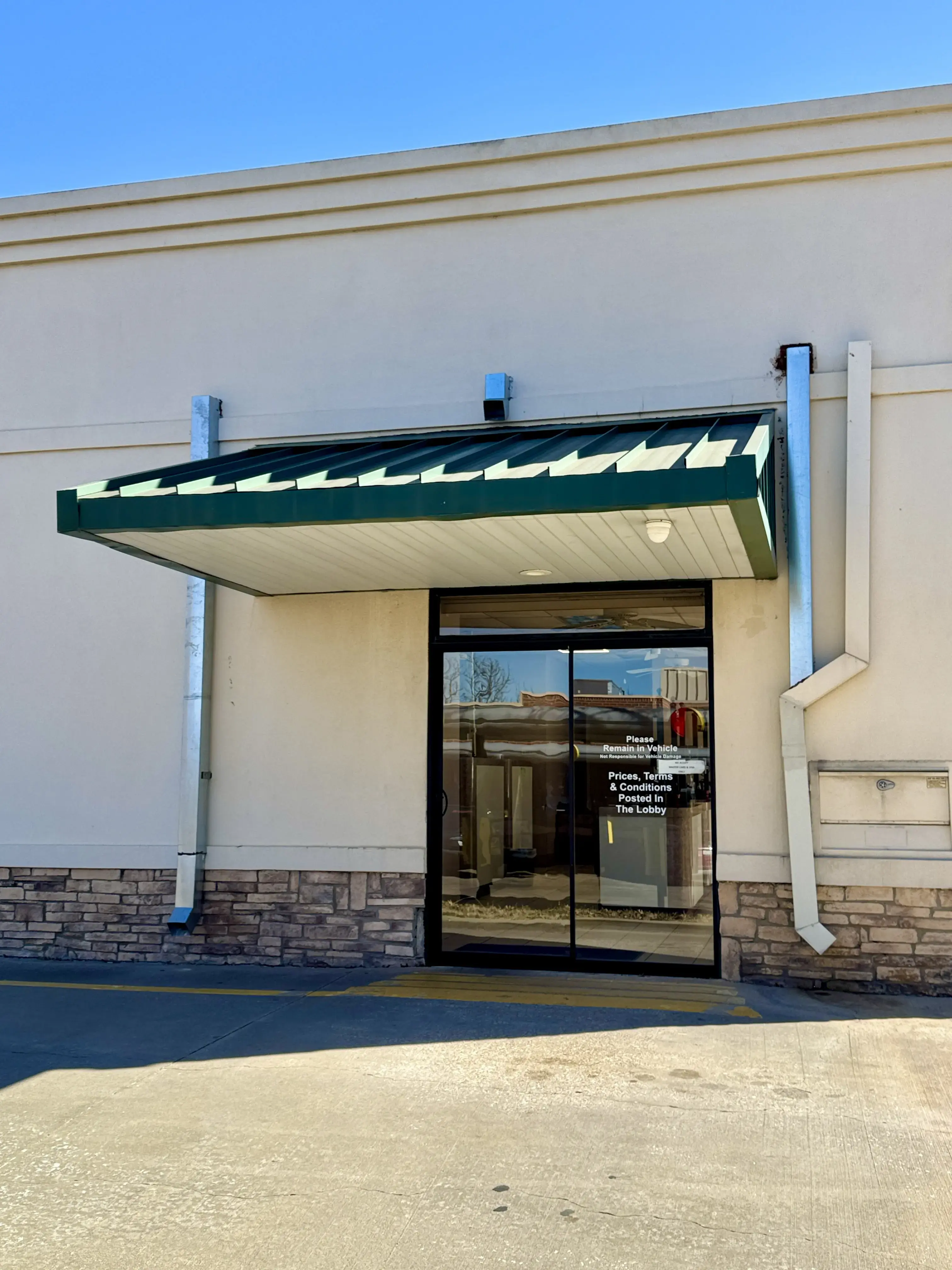 Dry Clean Super Center - Image 8
