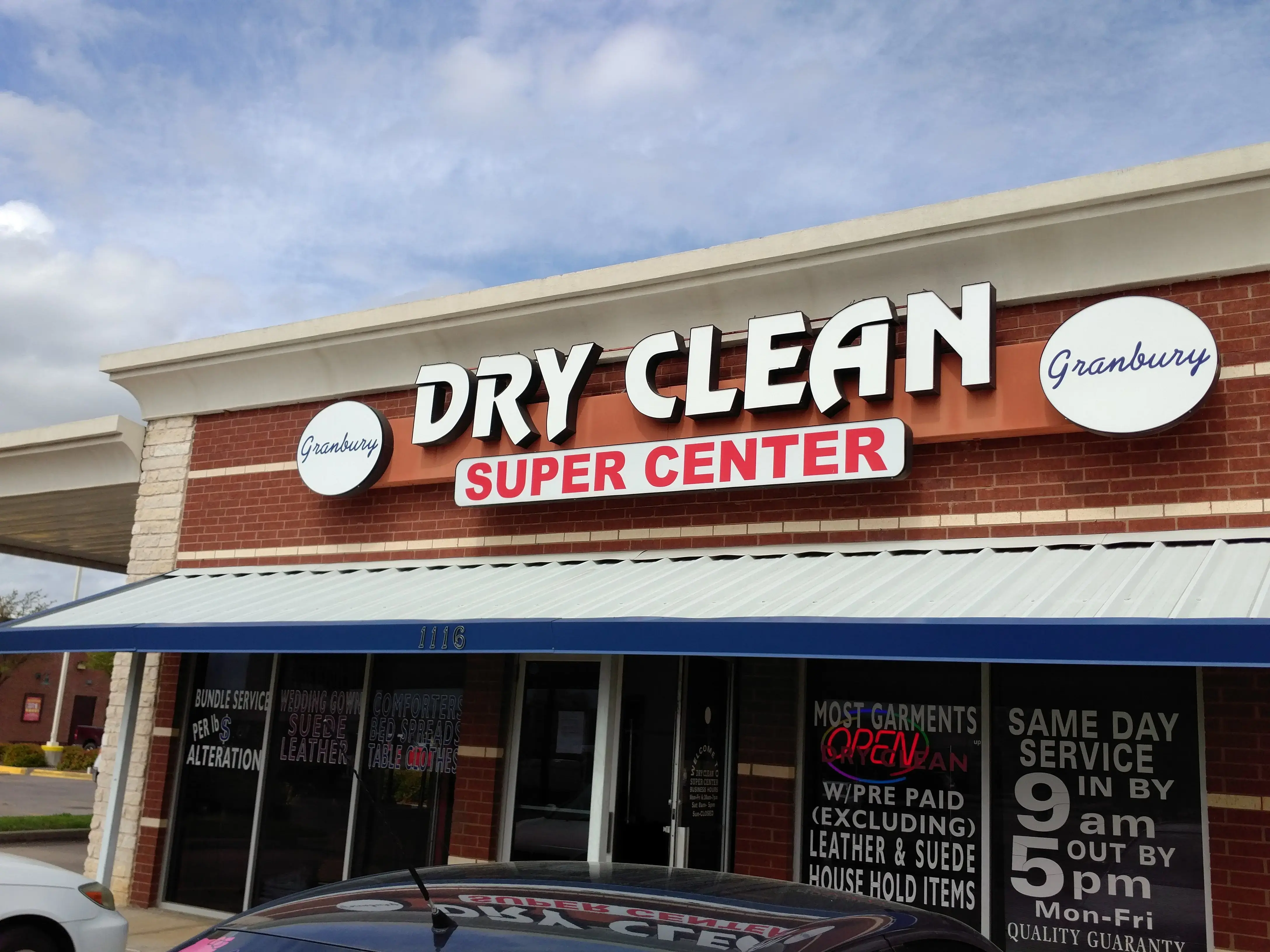 Dry Clean Super Center of Granbury thumbnail 4