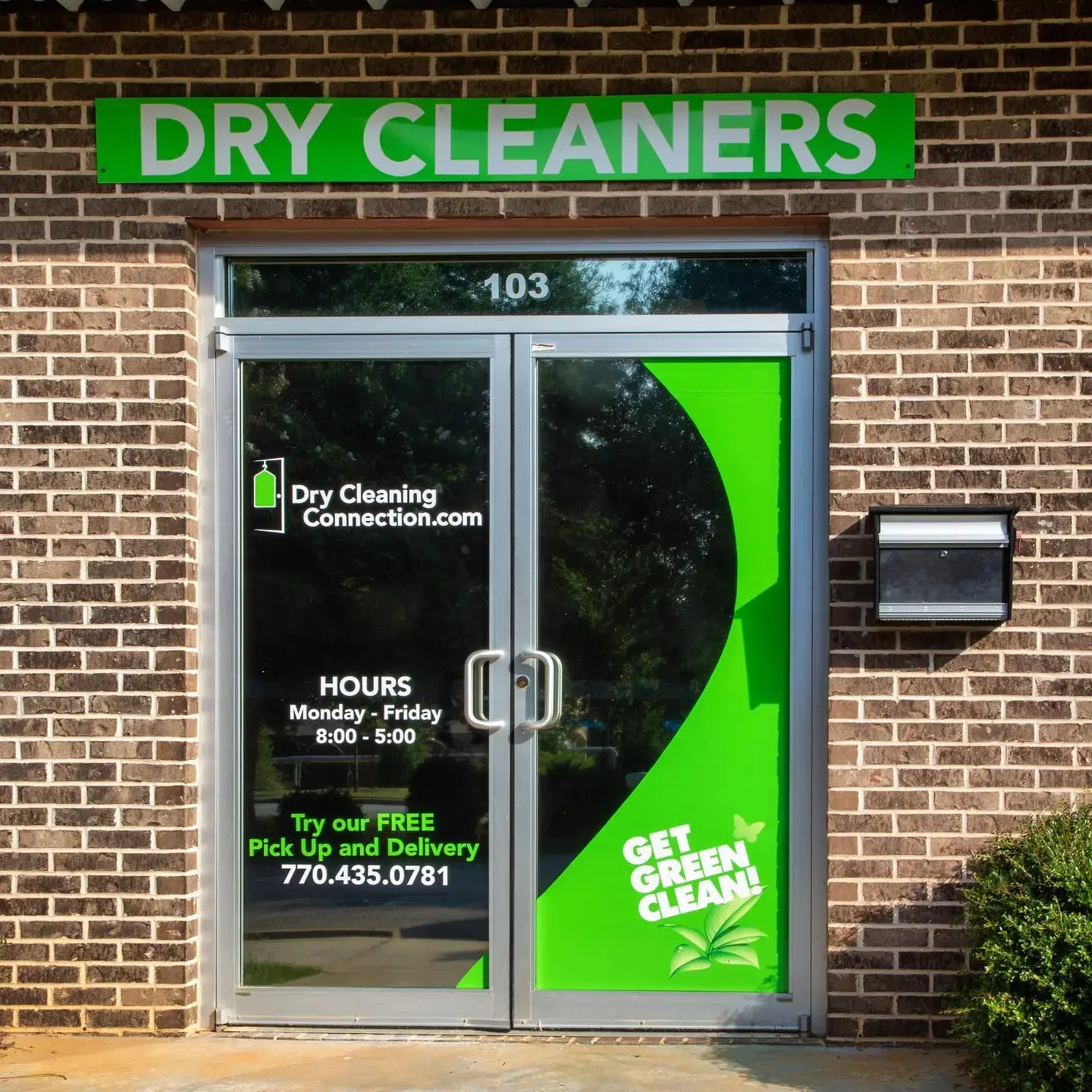 Dry Cleaning Connection thumbnail 4
