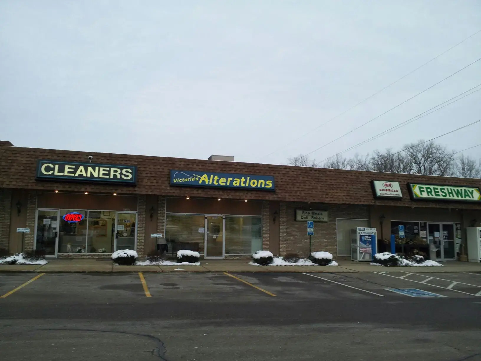 Dry Cleaning World thumbnail 3