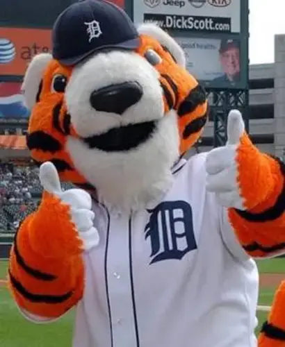 Dryclean Depot thumbnail 13