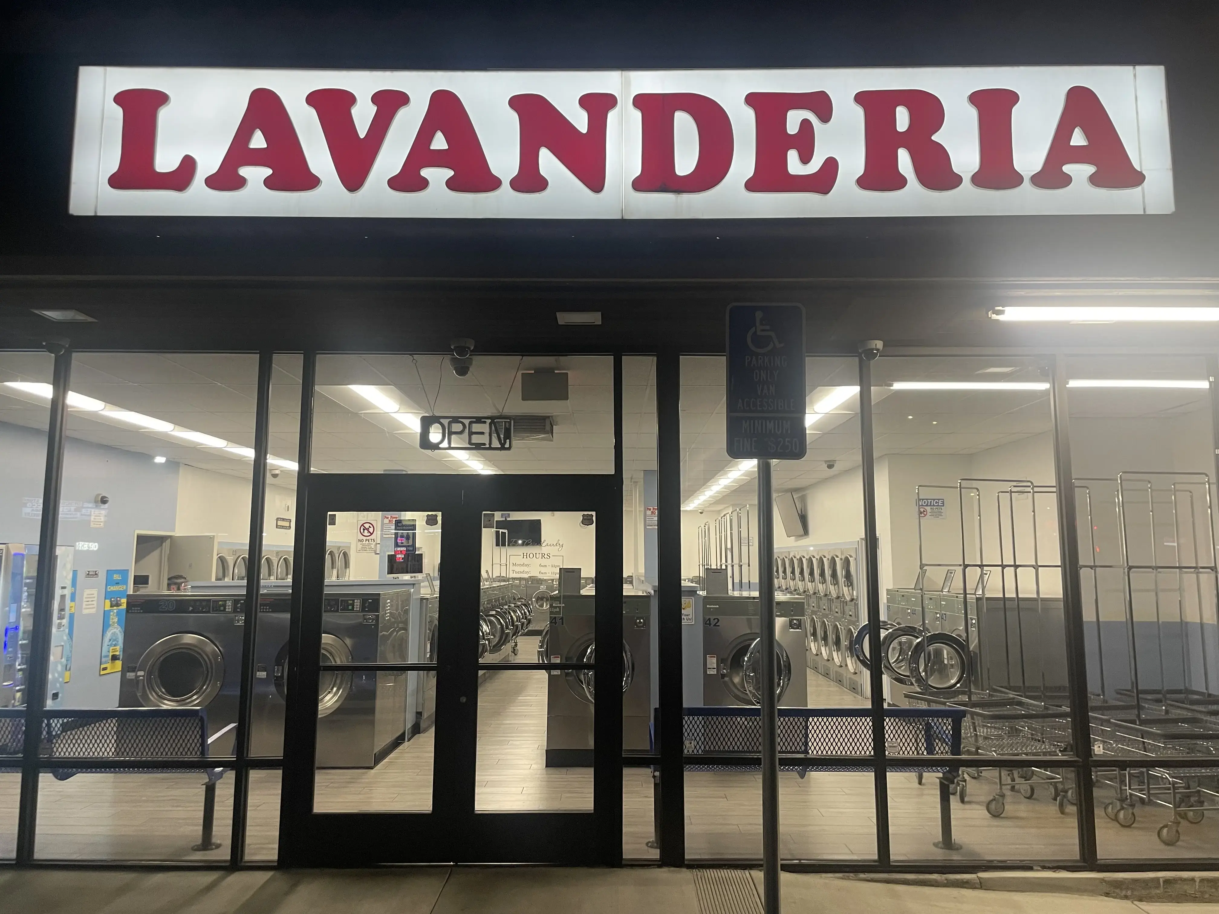 DT Coin Laundry thumbnail 4