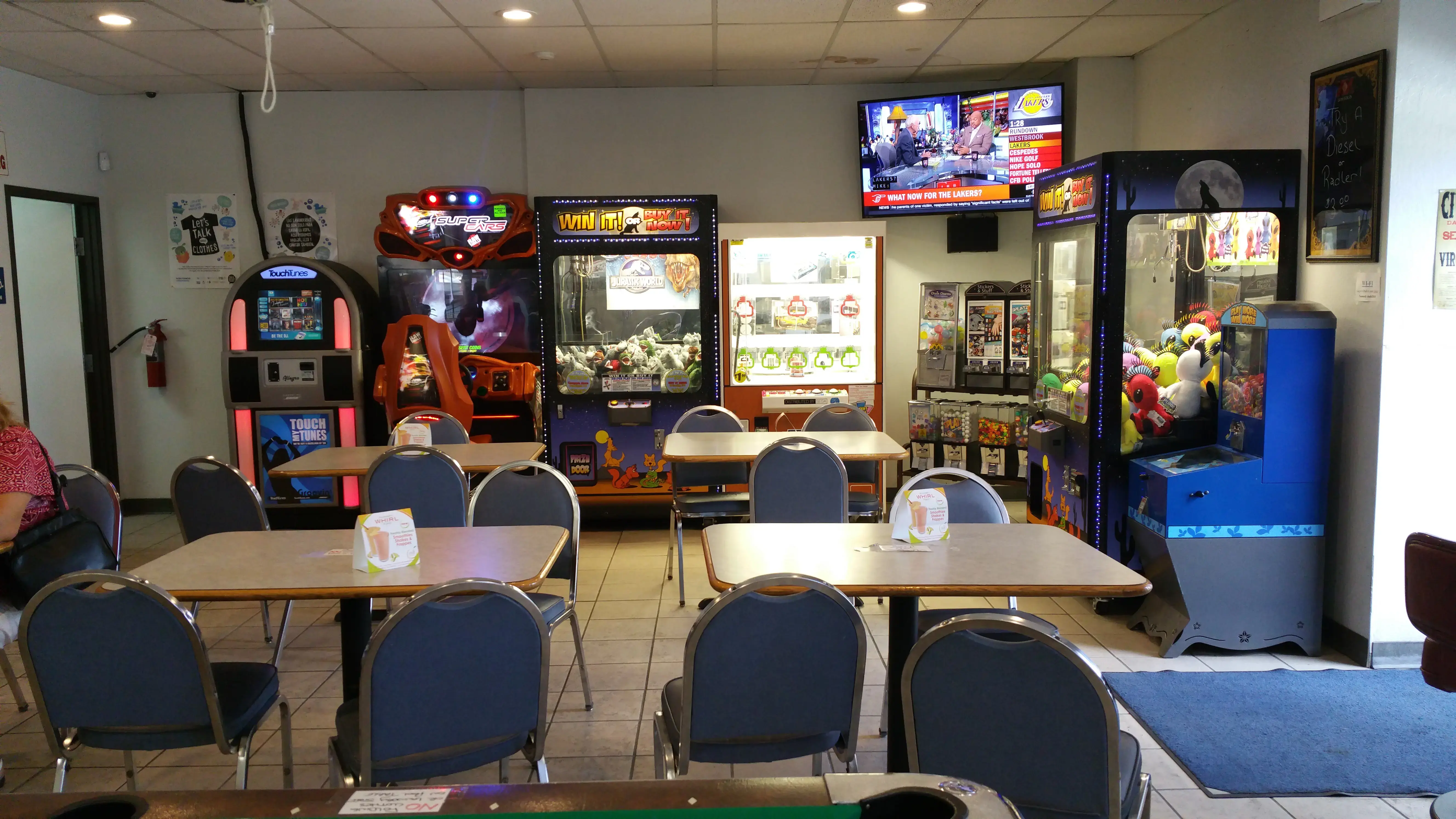 Duds n' Suds - South Store - Image 15