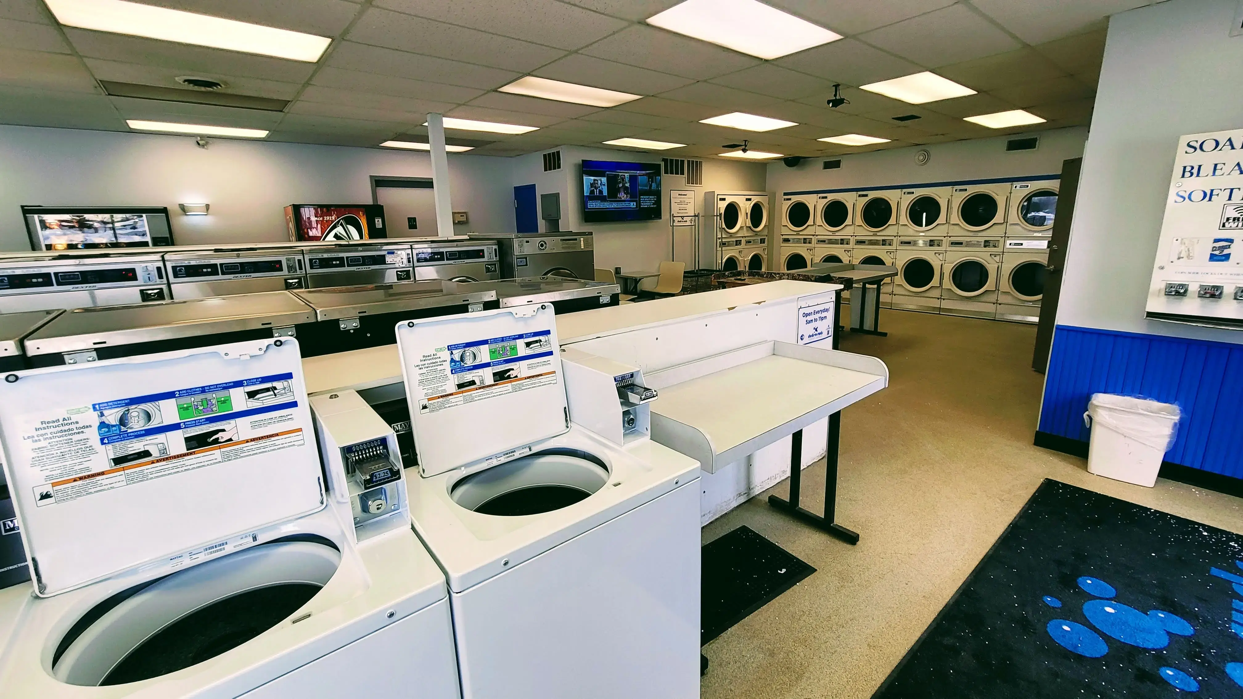 Duds-n-Suds Coin Laundry of Elk River thumbnail 5