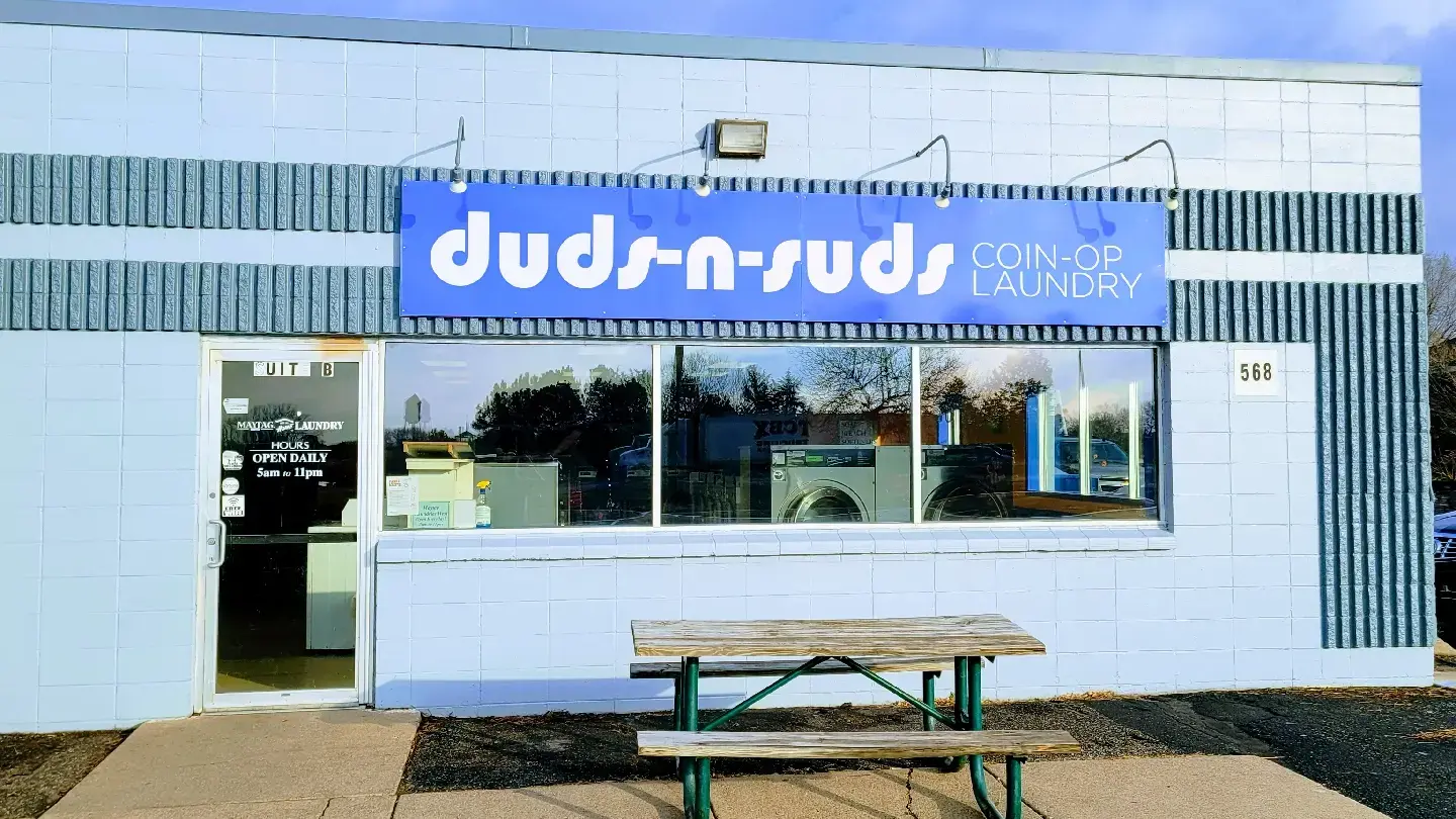Duds-n-Suds Coin Laundry of Elk River location