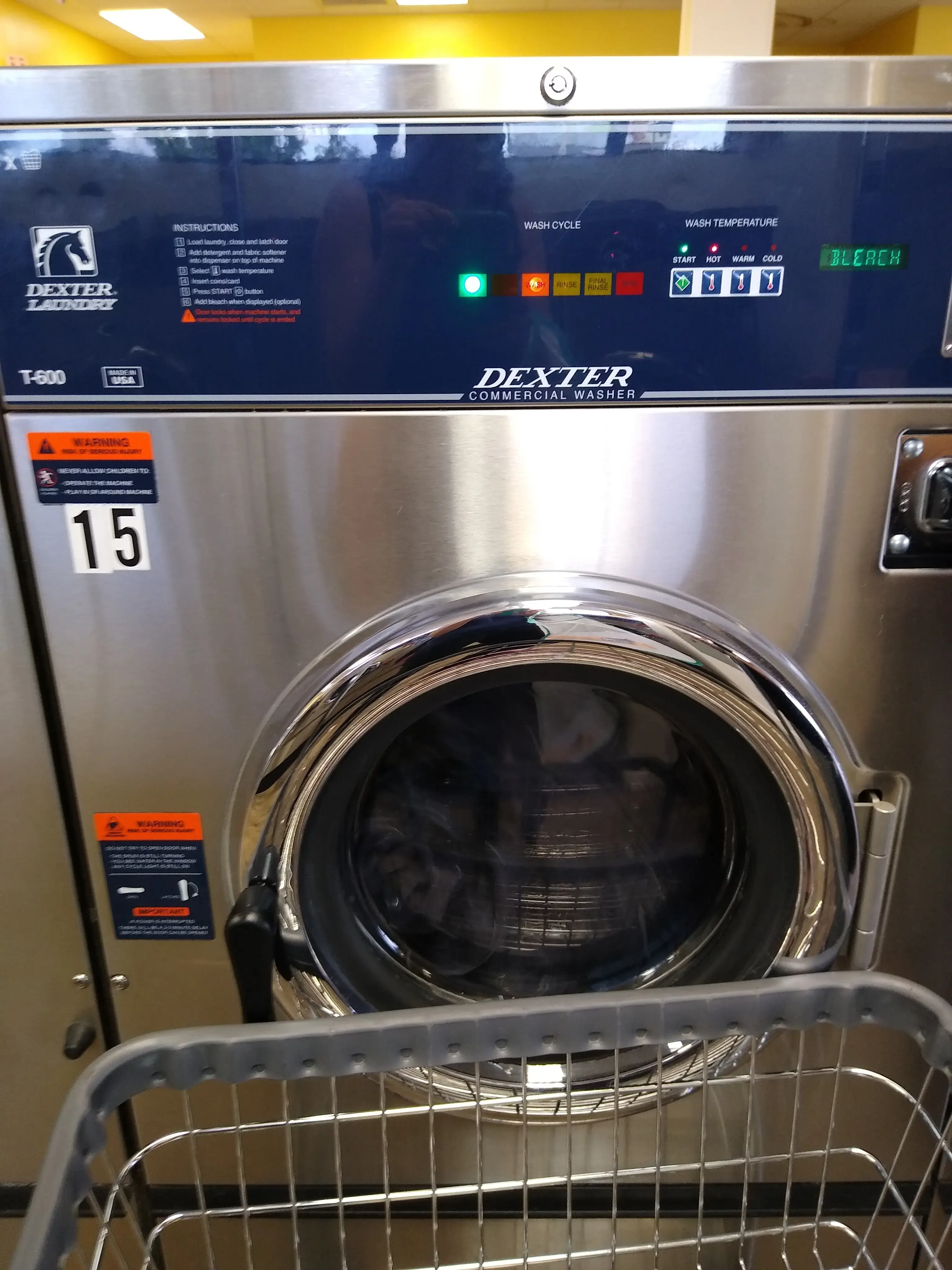 Duds 'n Suds Dryclean 'n Laundry - Image 16