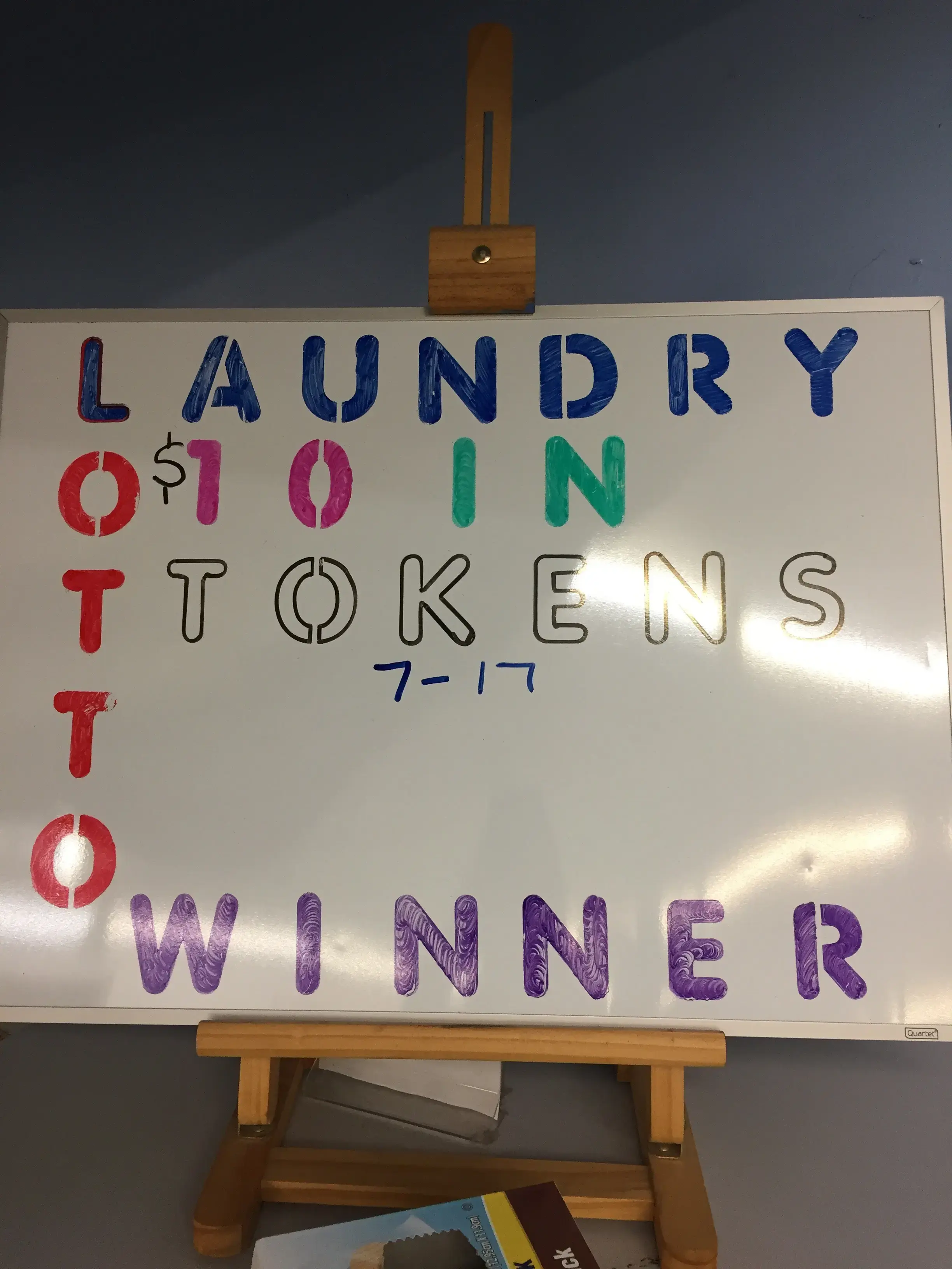 Duds 'N Suds Laundry - Image 15