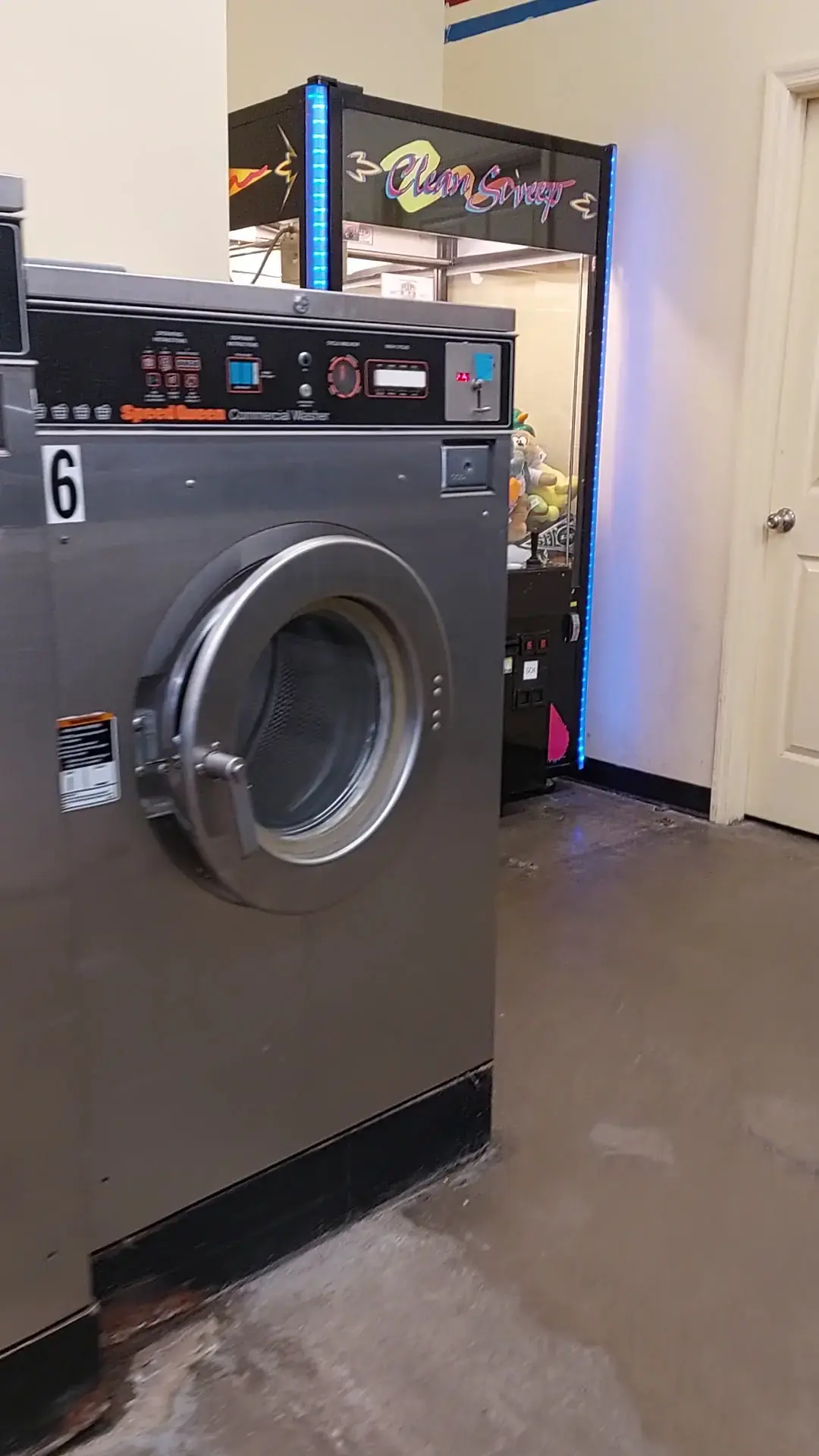 Duds N Suds Laundry - Image 2