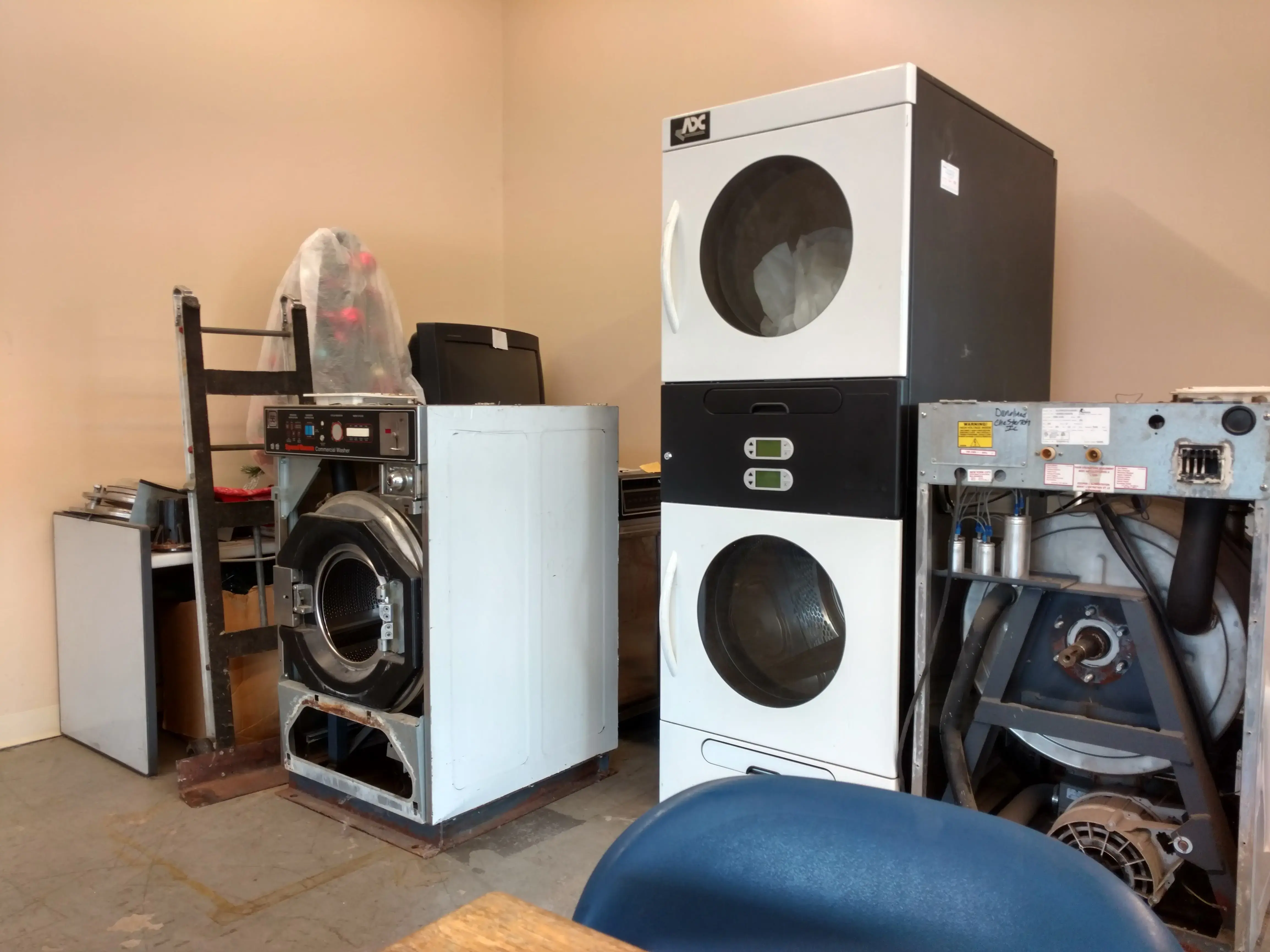 Duneland Laundry thumbnail 8