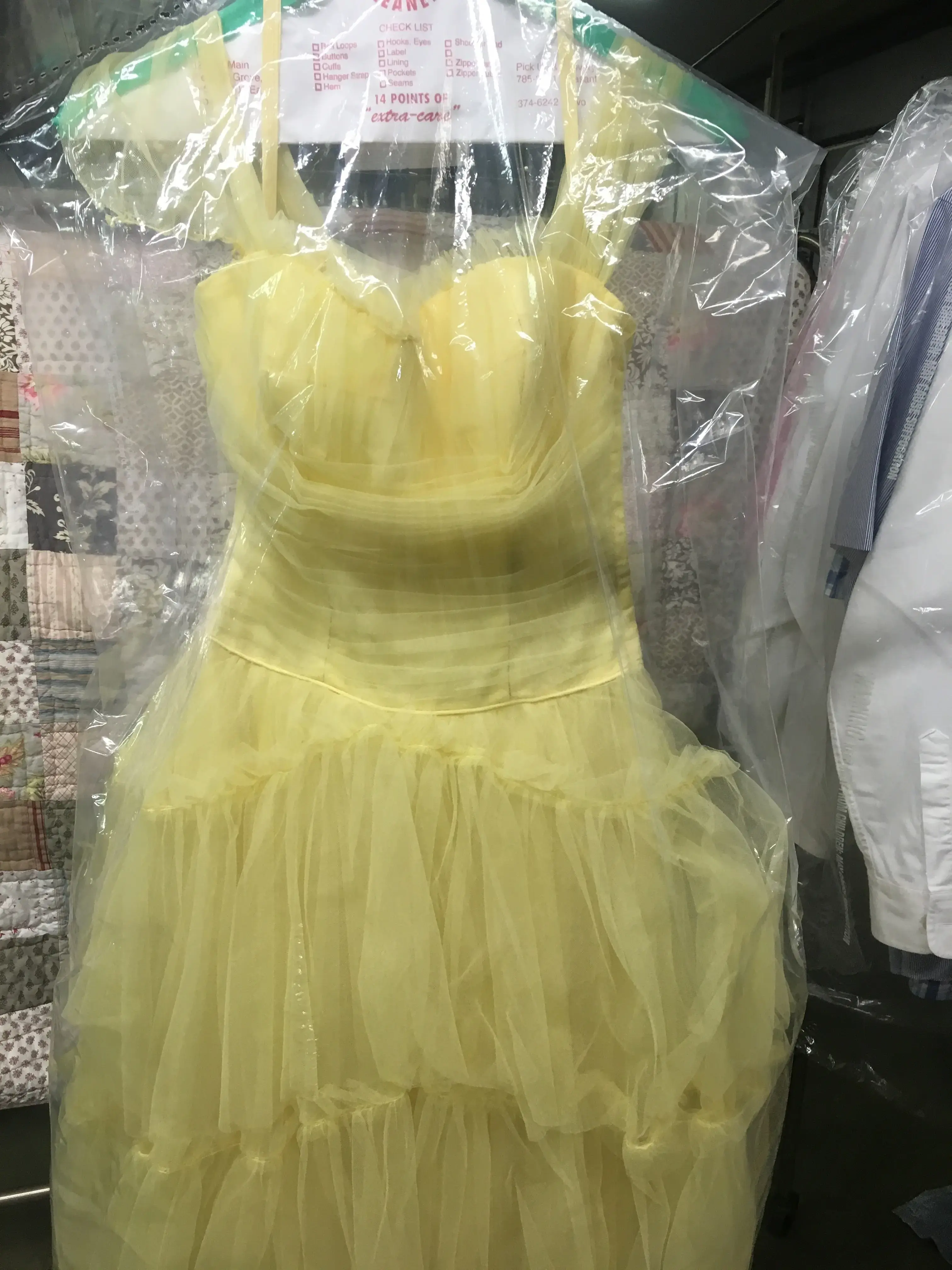 Durfey Extra Care Dry Cleaners thumbnail 9