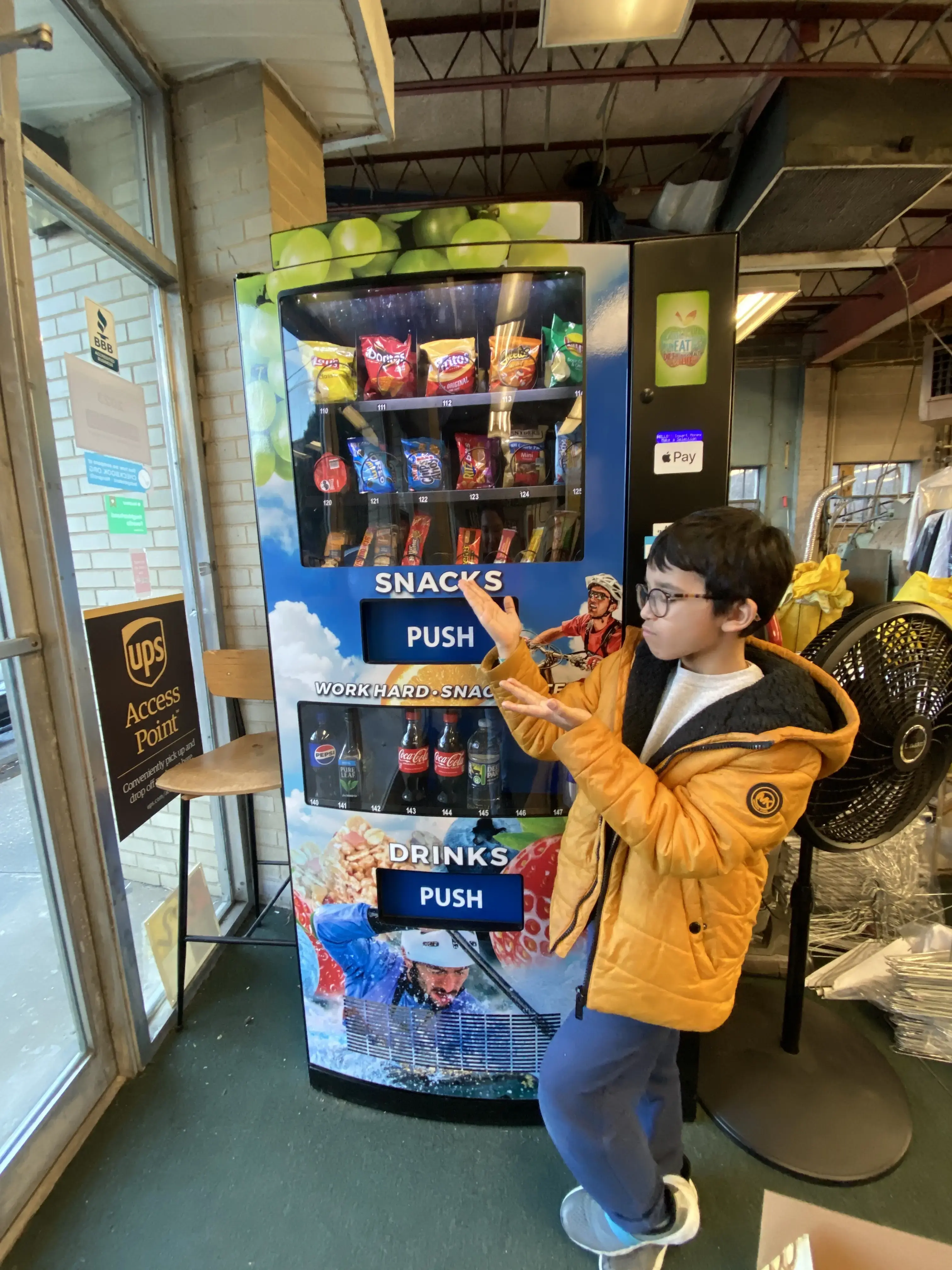 Dutch Girl Cleaners thumbnail 1