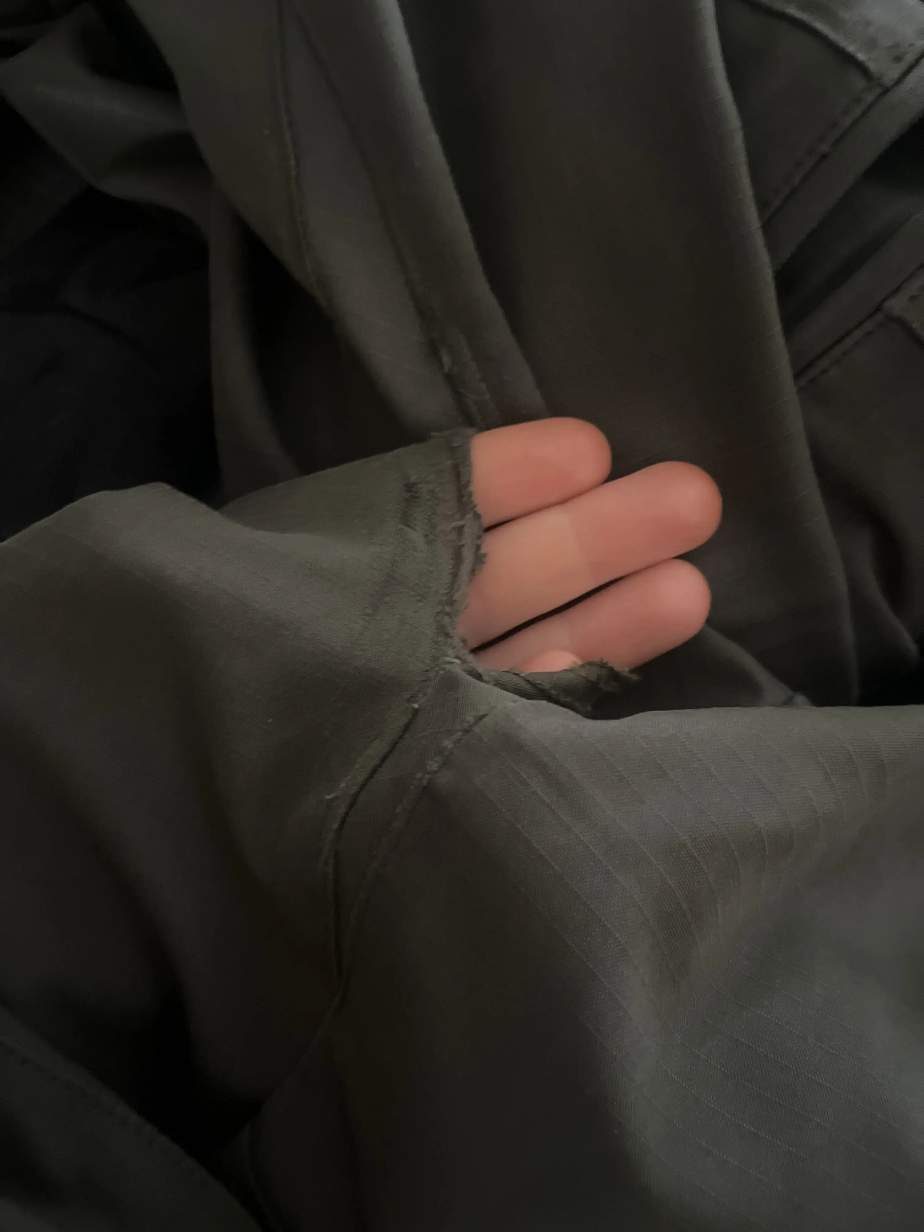 Dutch Girl Cleaners & Laundry - Image 2