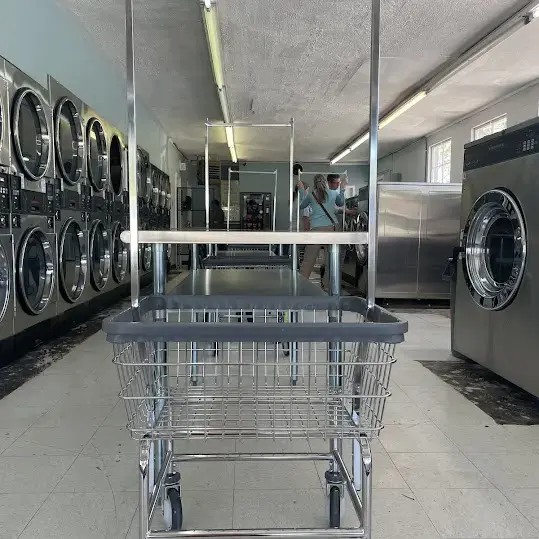 Dutch Maid Coin-O-Matic Laundry - Image 7