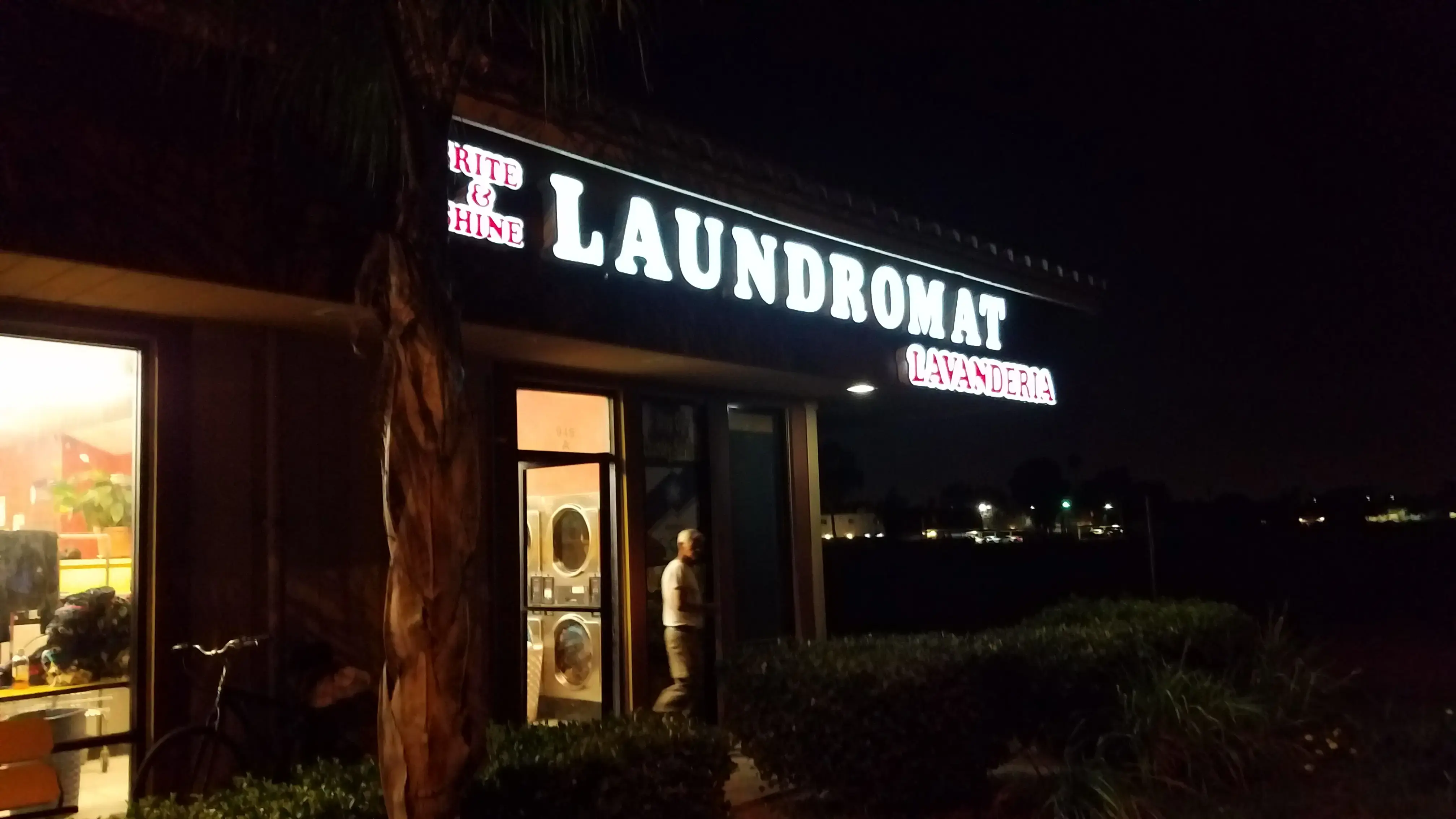 DZLaundry - Bright and Shine - Image 6