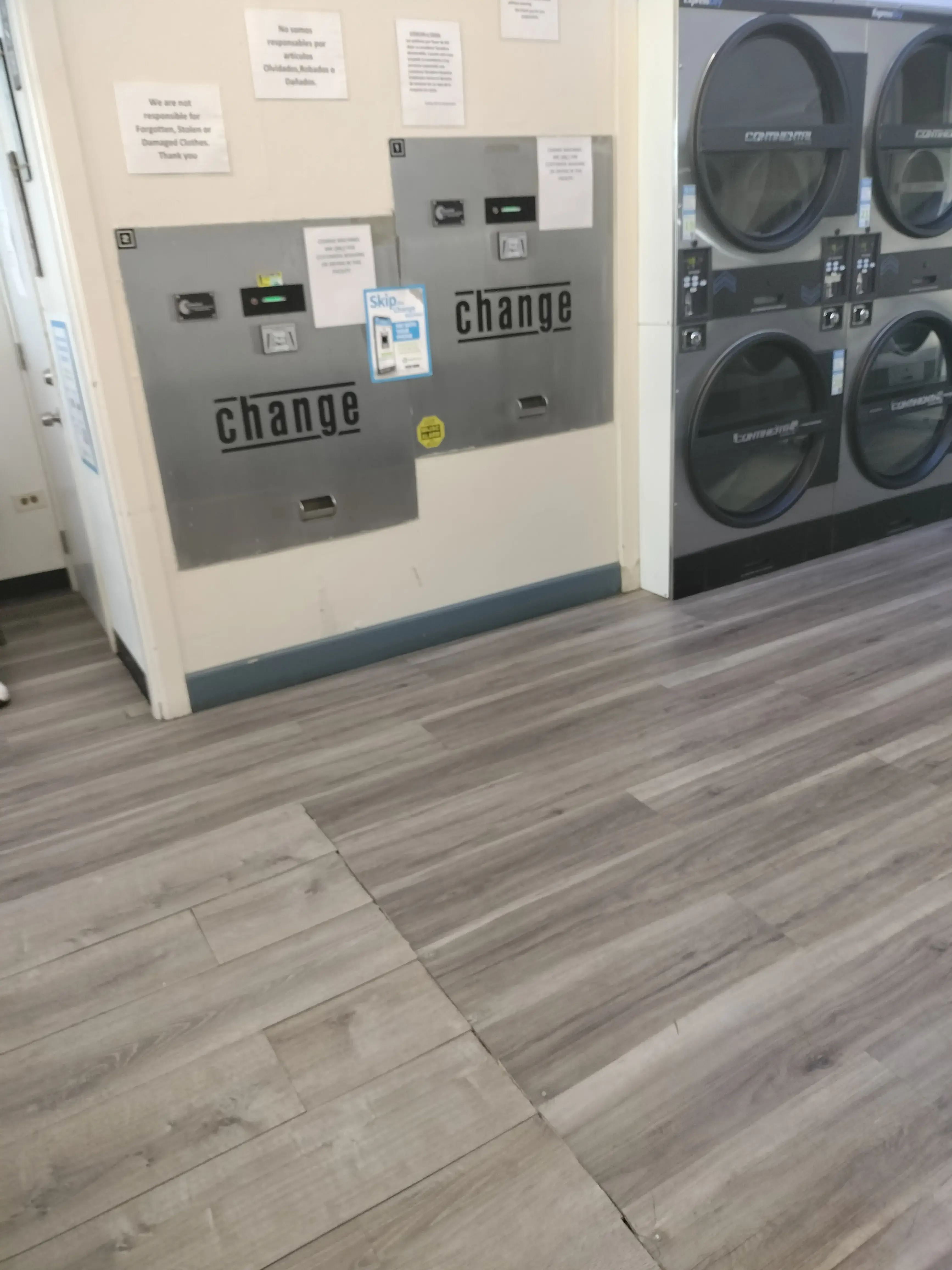Dzlaundry - Bubbles Coin Laundry thumbnail 11
