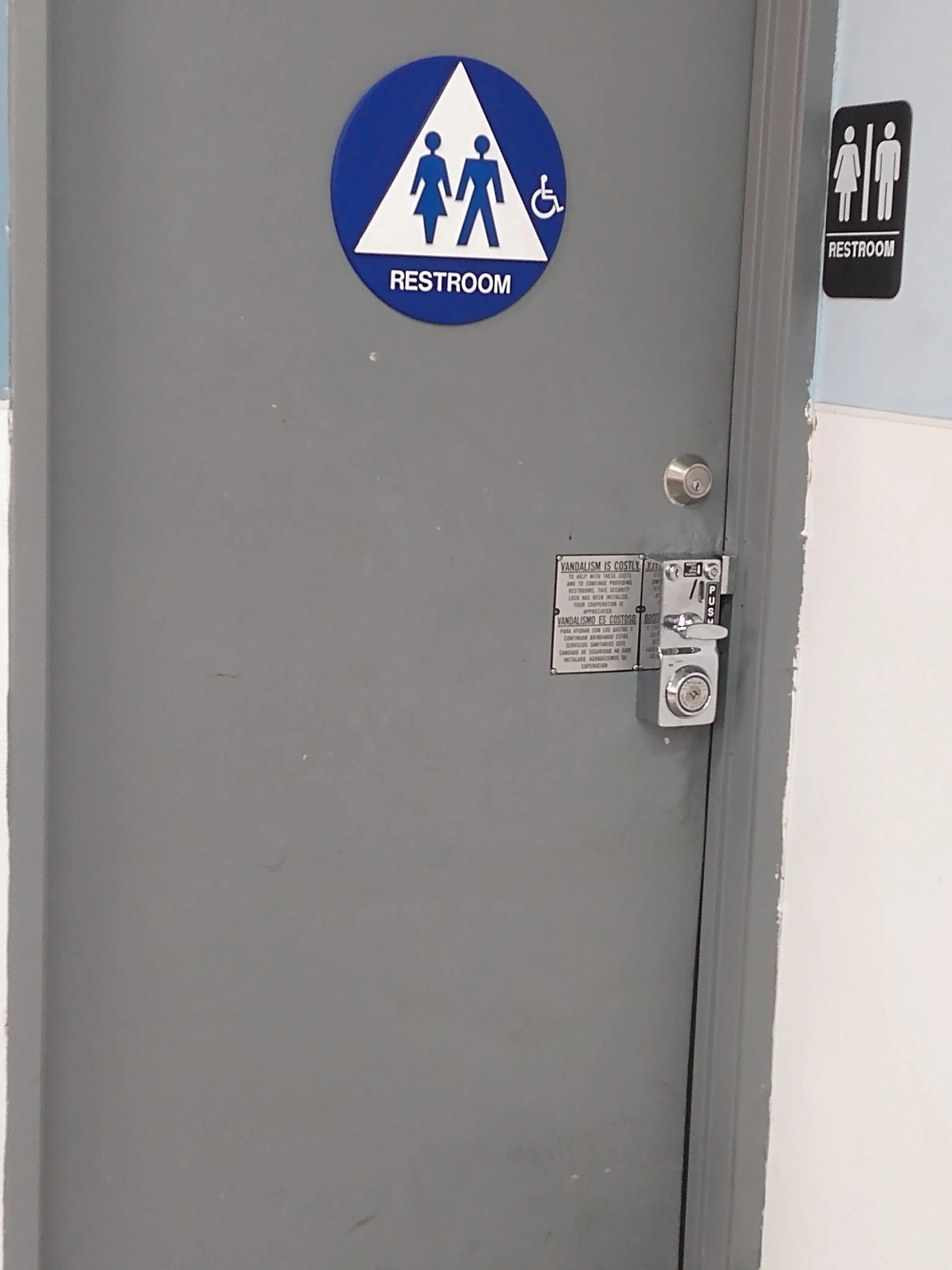 DZLaundry - Coin Laundry - Image 14