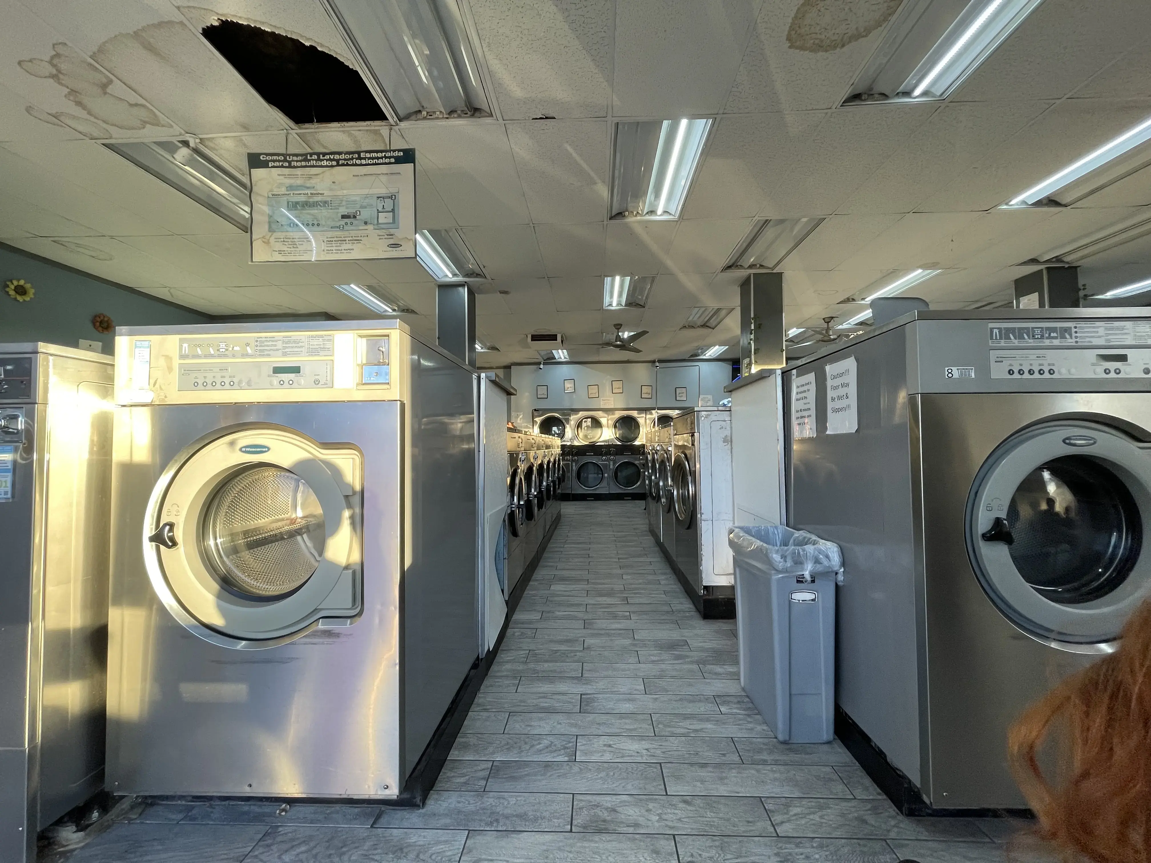 DZLaundry - Coin Laundry location