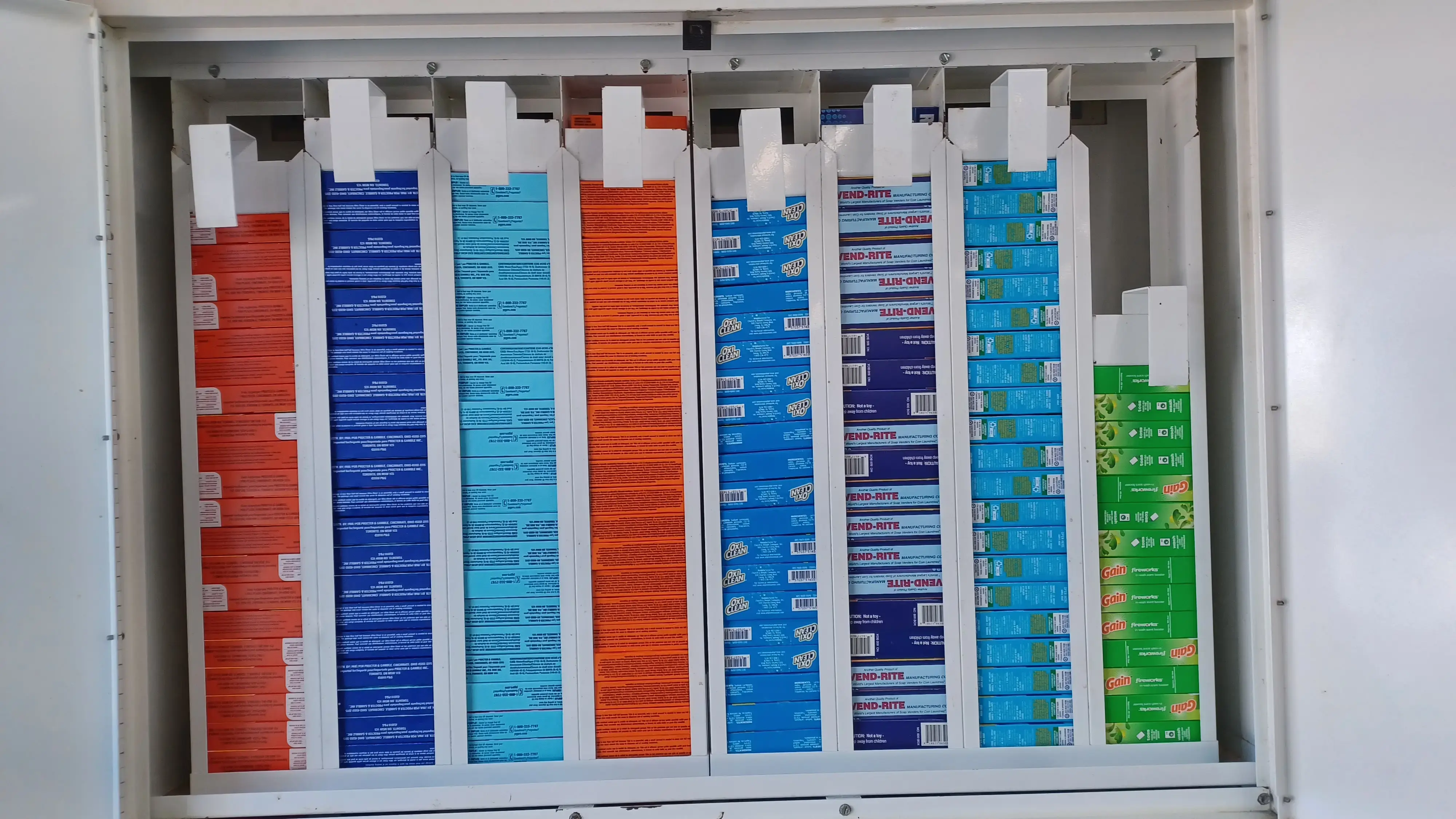 E & F Norge Laundry - Image 10