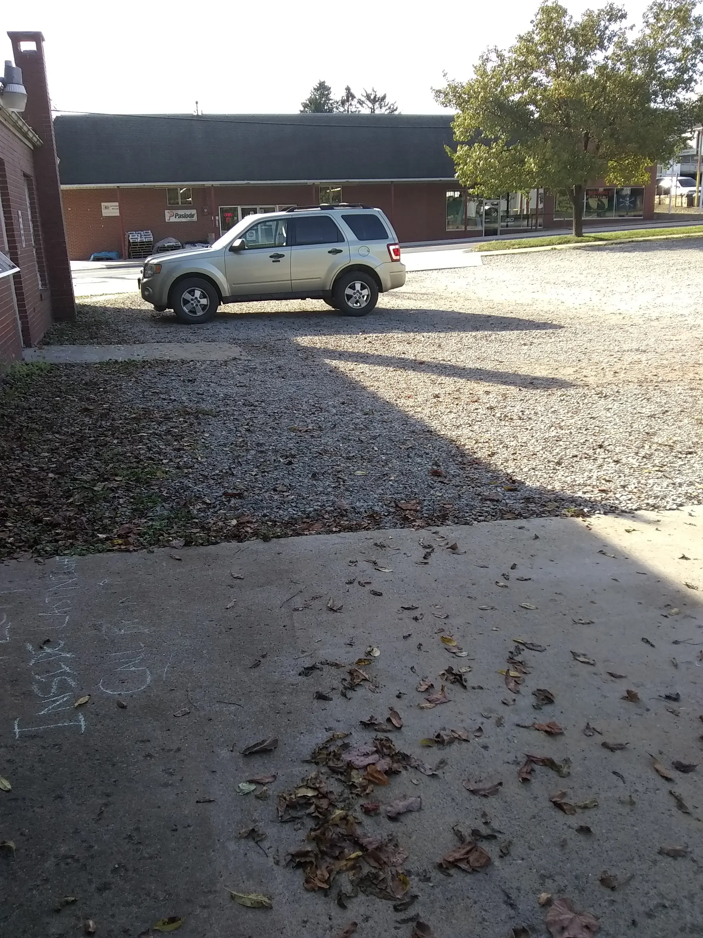 E & F Norge Laundry thumbnail 17