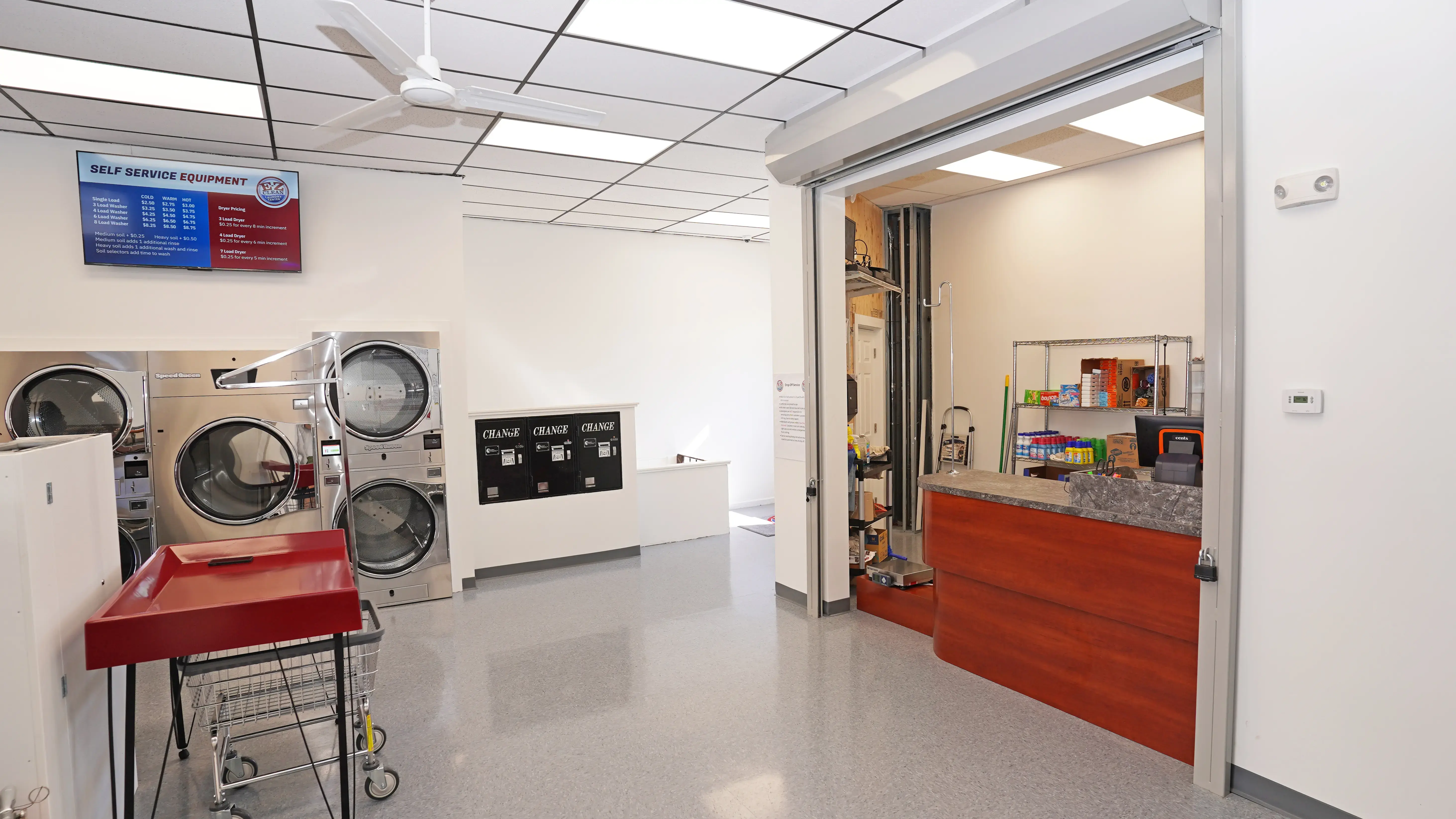 E-Z Clean Laundry Center - Image 3