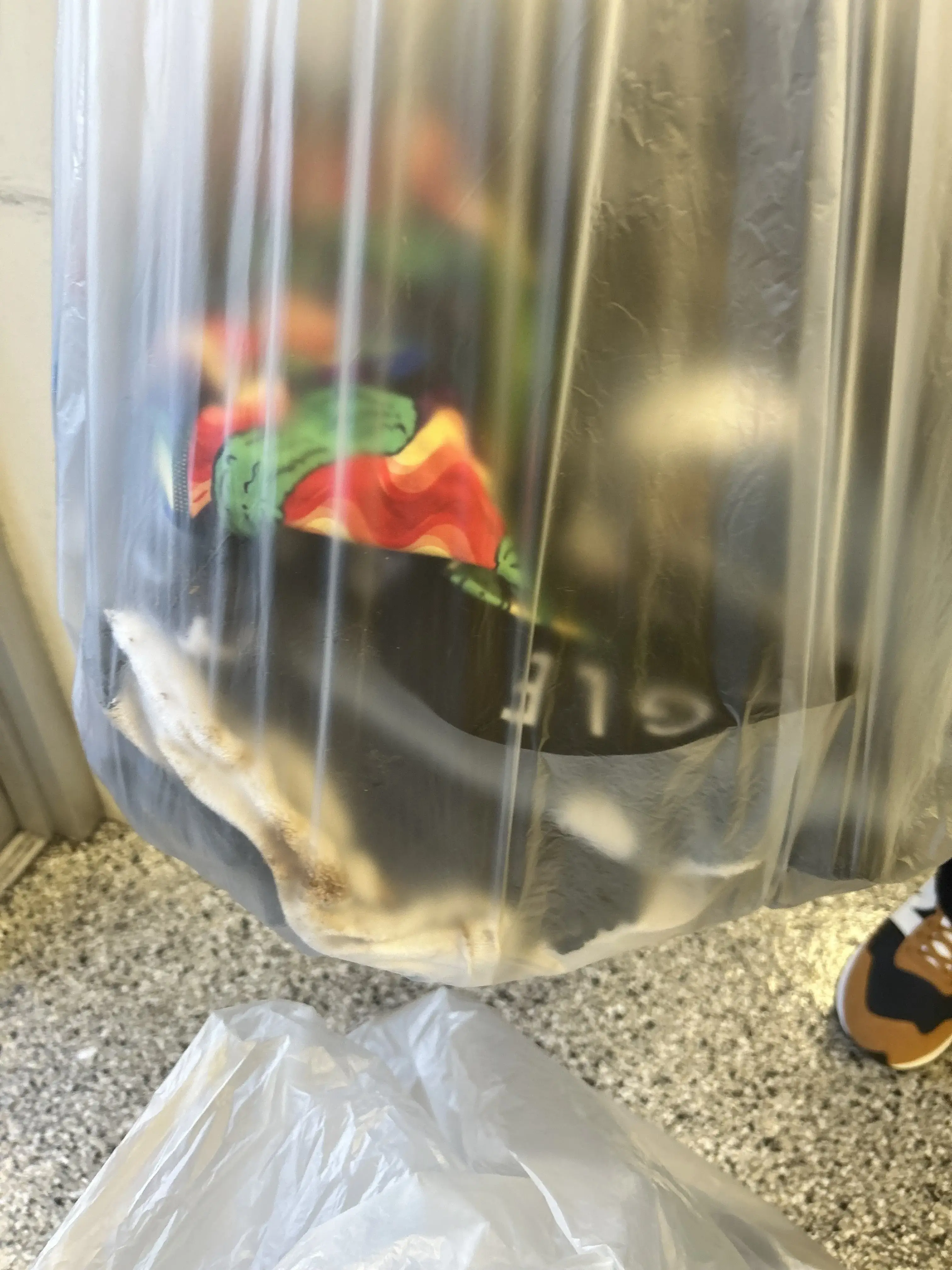 E-Z Clean Laundry Center - Image 19