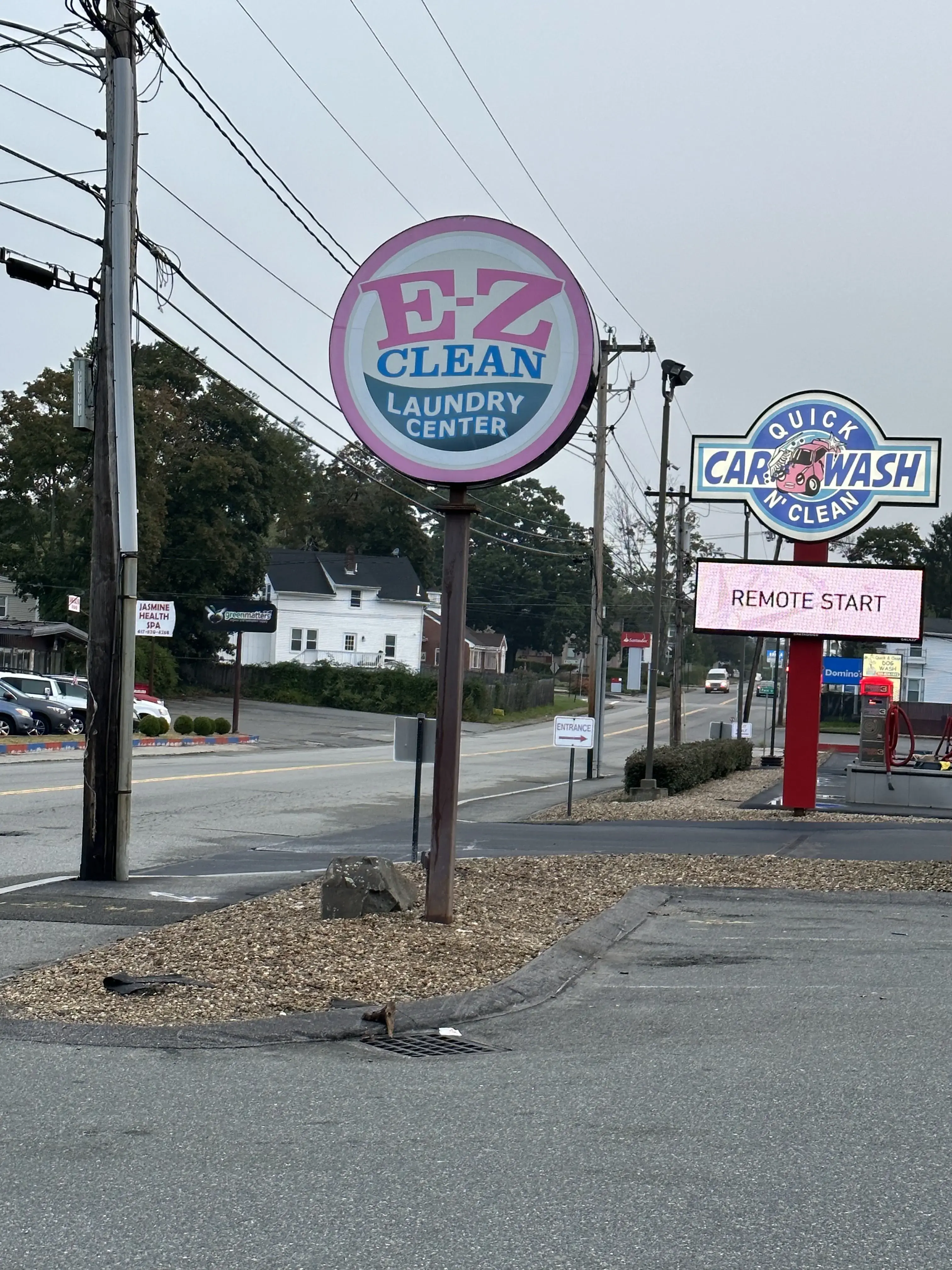 E-Z Clean Laundry Center thumbnail 10