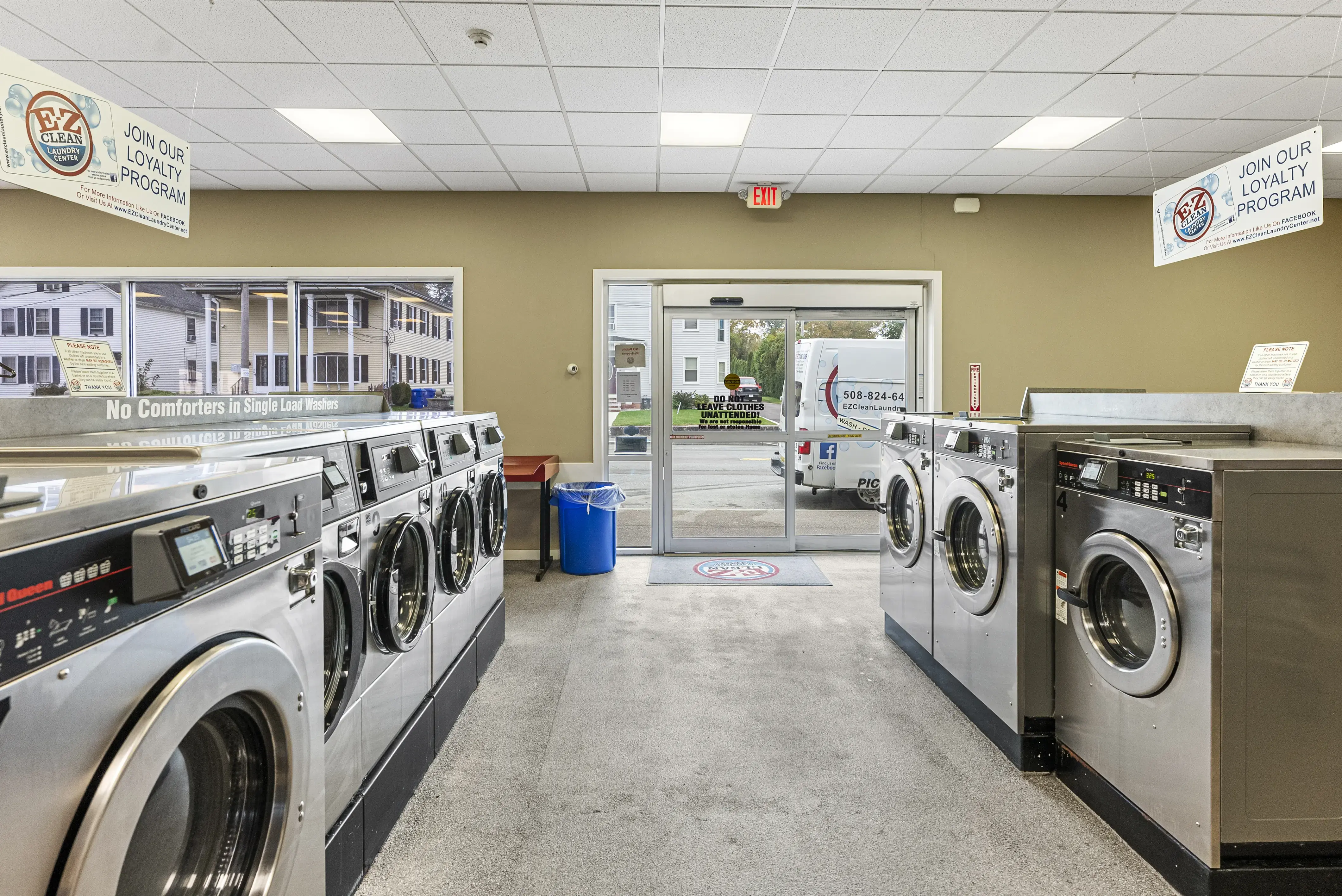 E-Z Clean Laundry Center location