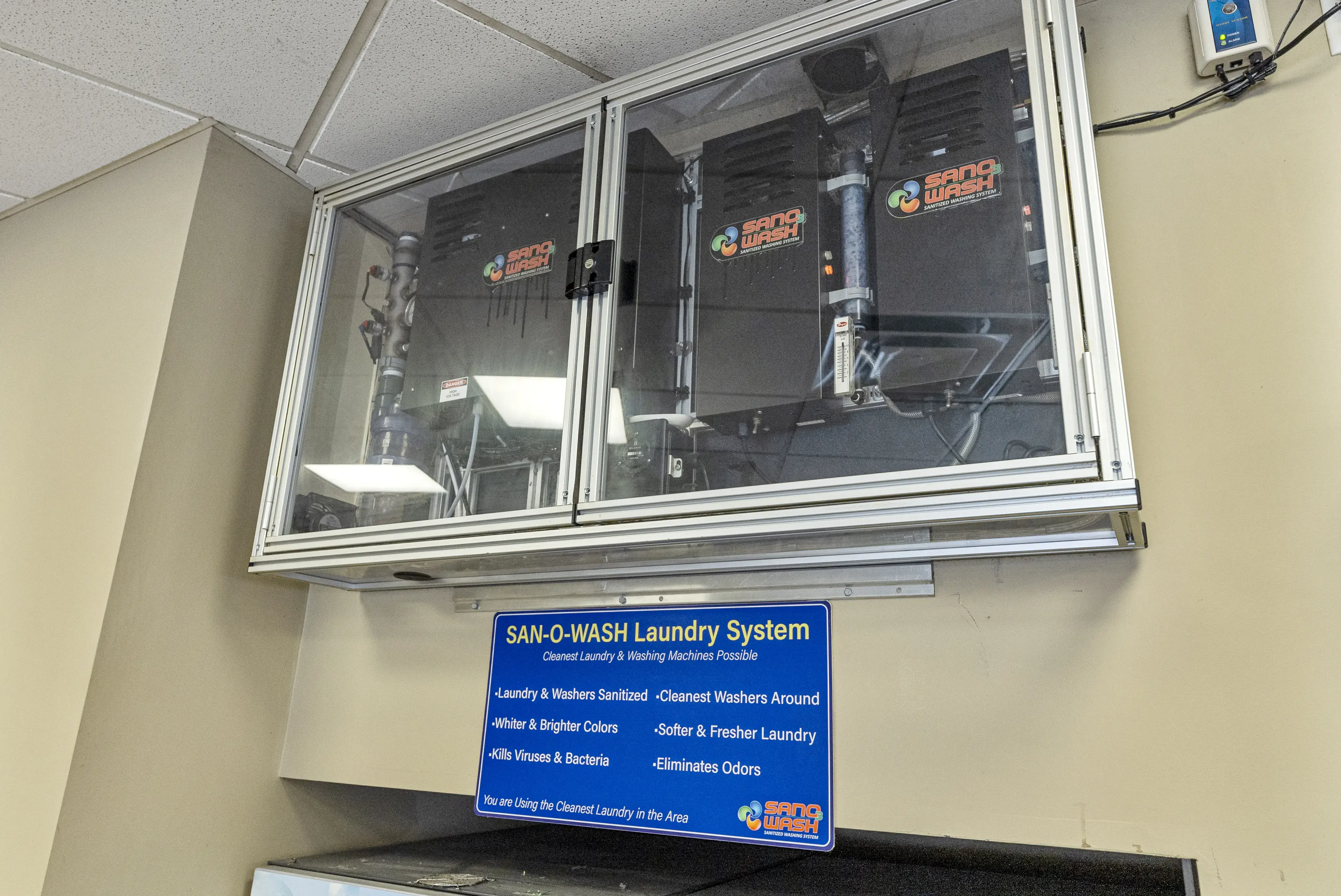 E-Z Clean Laundry Center - Image 7