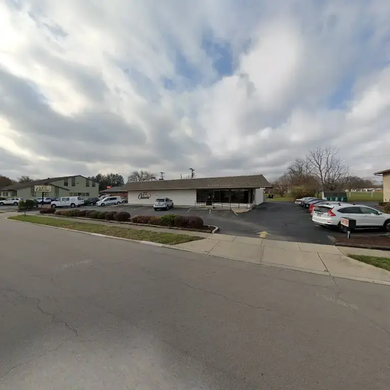 E Z Cleaners - Image 1